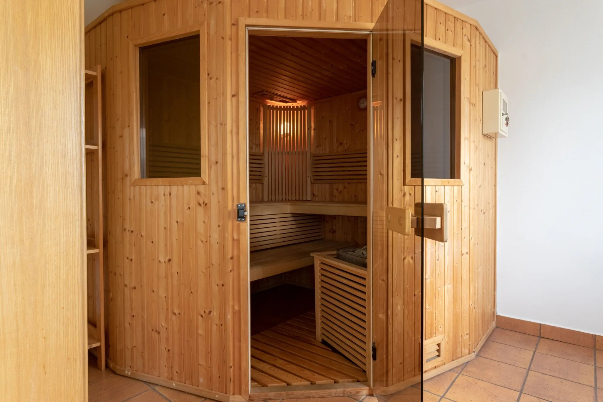 Hotel Góralski Raj Nowy Targ – Nowy Targ, Polska