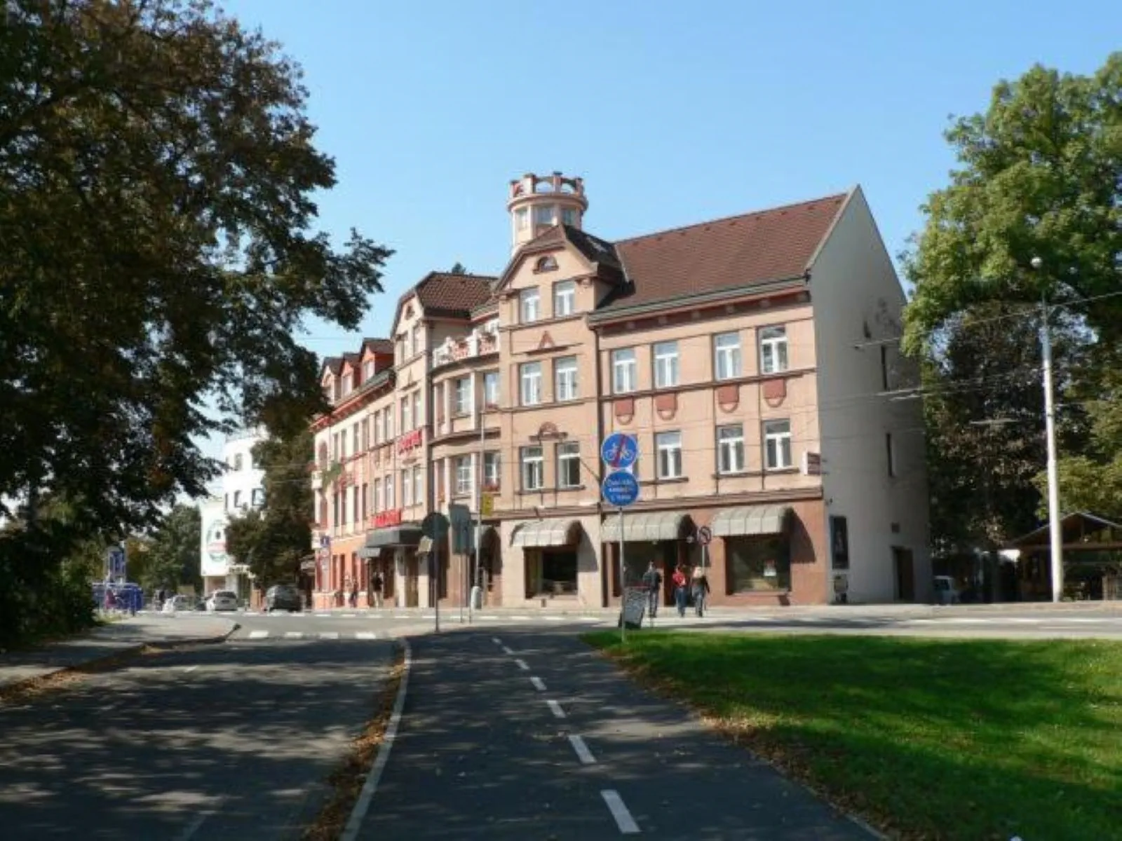 Hotel Saloon Zlín – Zlín, Czechy