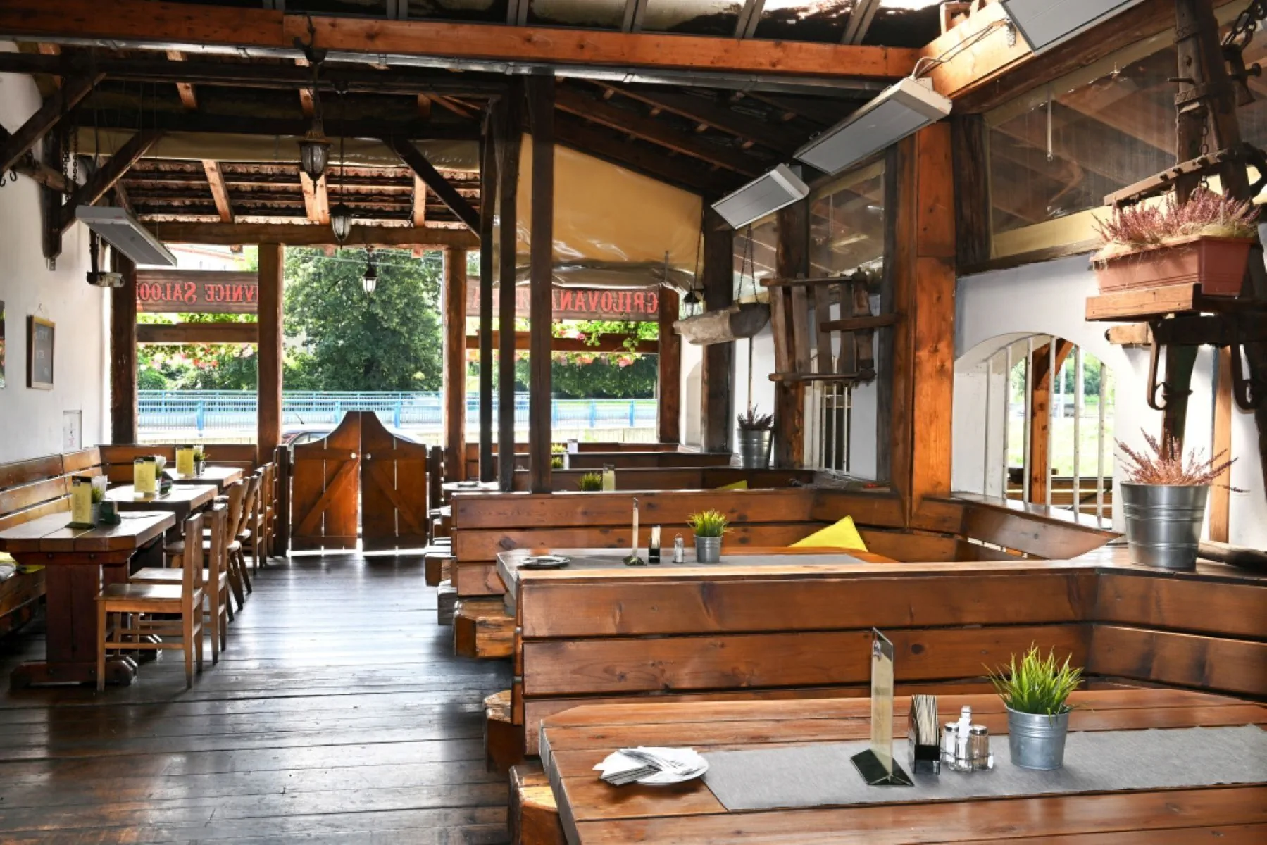 Hotel Saloon Zlín – Zlín, Czechy