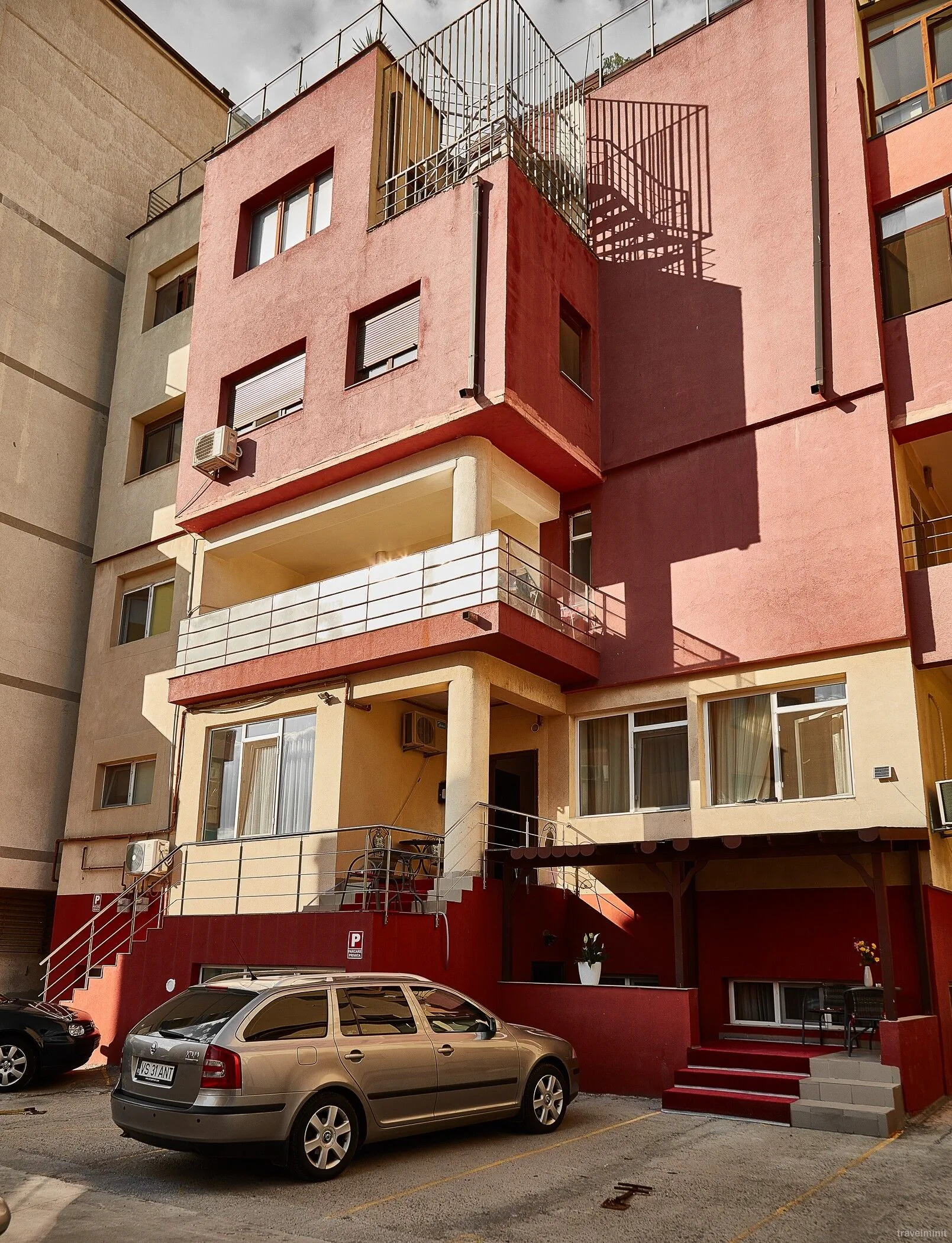 Gabizz Apartments Constanța - foto 3