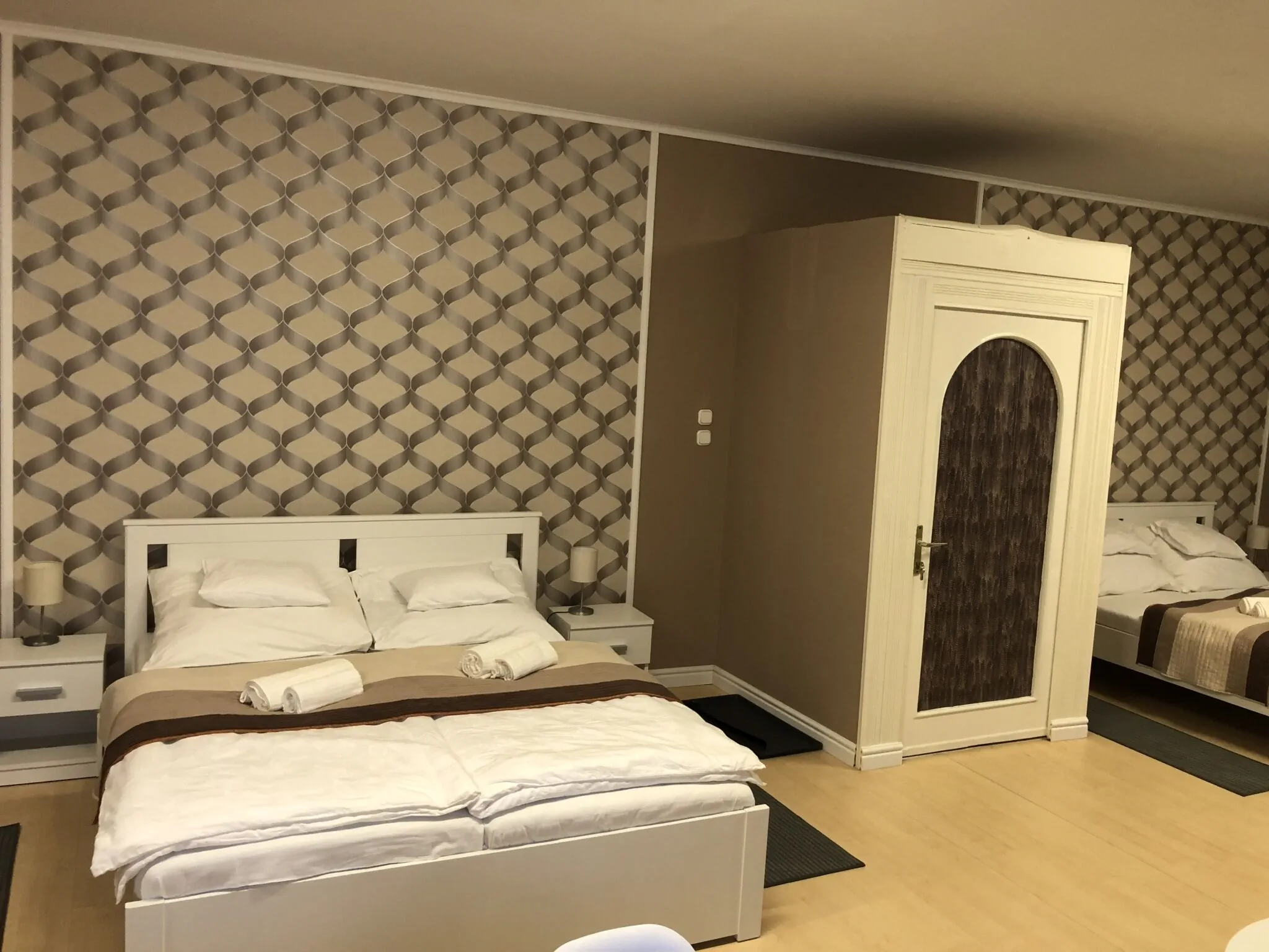 Árkád Apartmanház Szeged – Szeghed, Ungaria