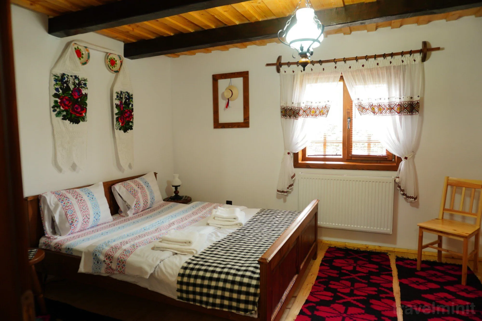 Casa din Susani Călinești – Călineşti, România