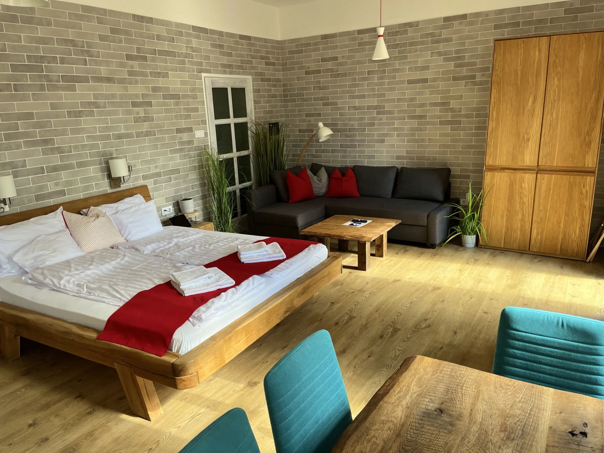 Terrace Belvárosi Jacuzzis Apartman Veszprém – Veszprém, Węgry