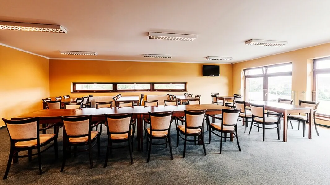 Hotel Obří Sud Dlouhý Most – Dlouhý Most, Republica Cehă