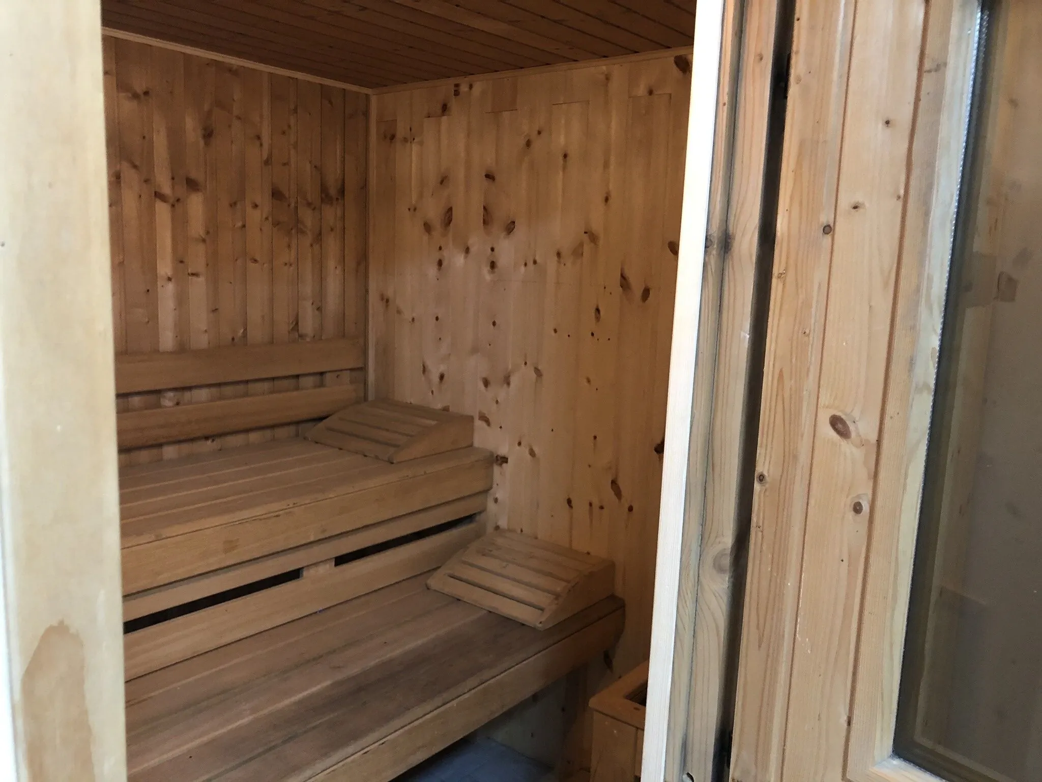 Glória Wellness és Apartmanház Balatonfűzfő – Balatonfűzfő, Ungaria