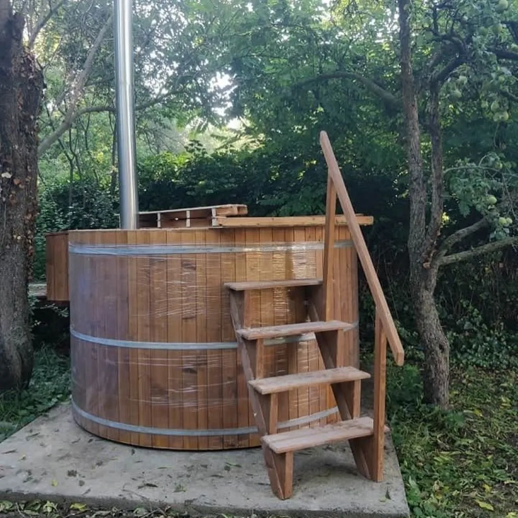 Glória Wellness és Apartmanház Balatonfűzfő – Balatonfűzfő, Ungaria