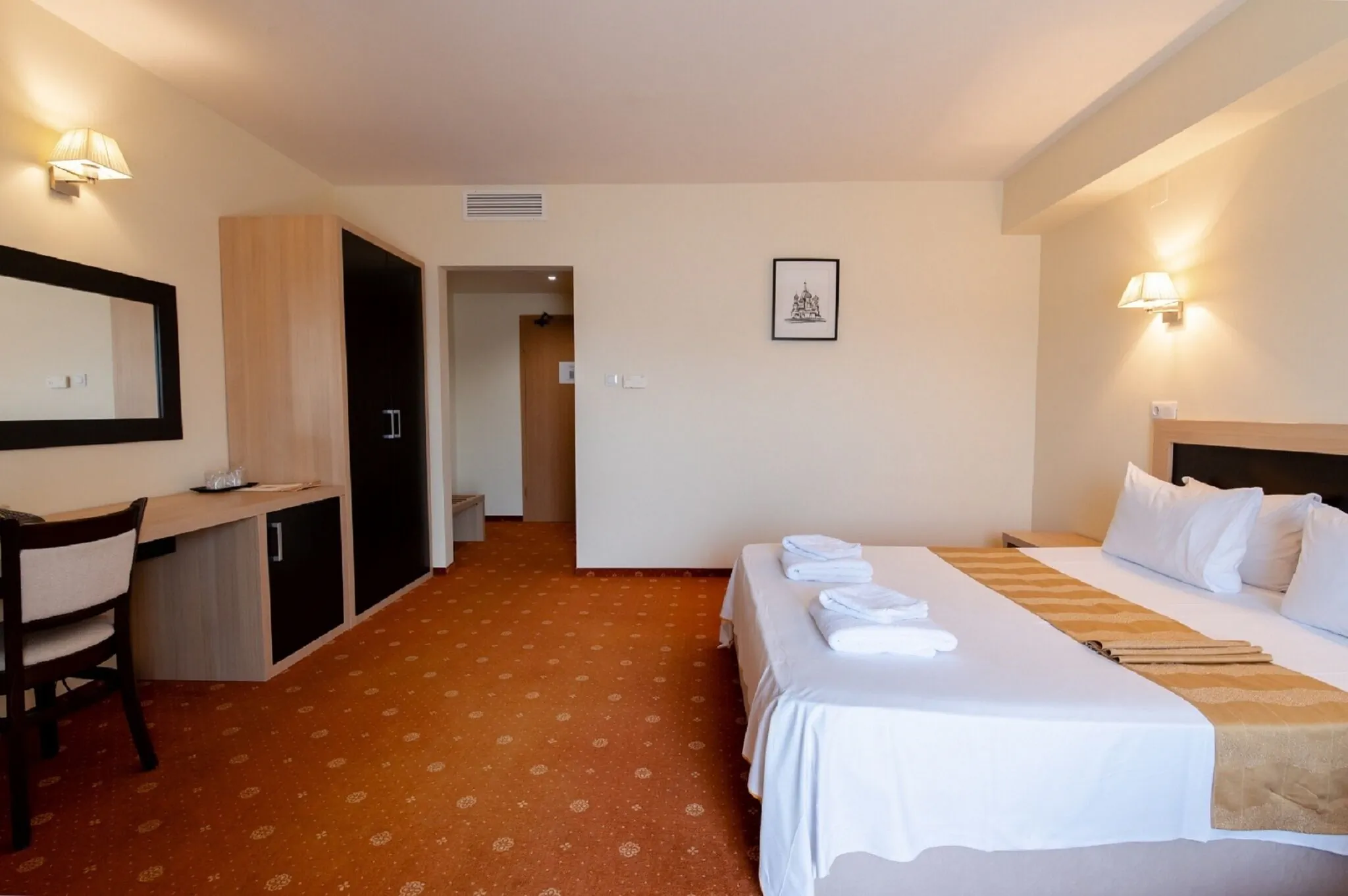 Hotel Oxford Inn & Suites Timișoara - foto 7