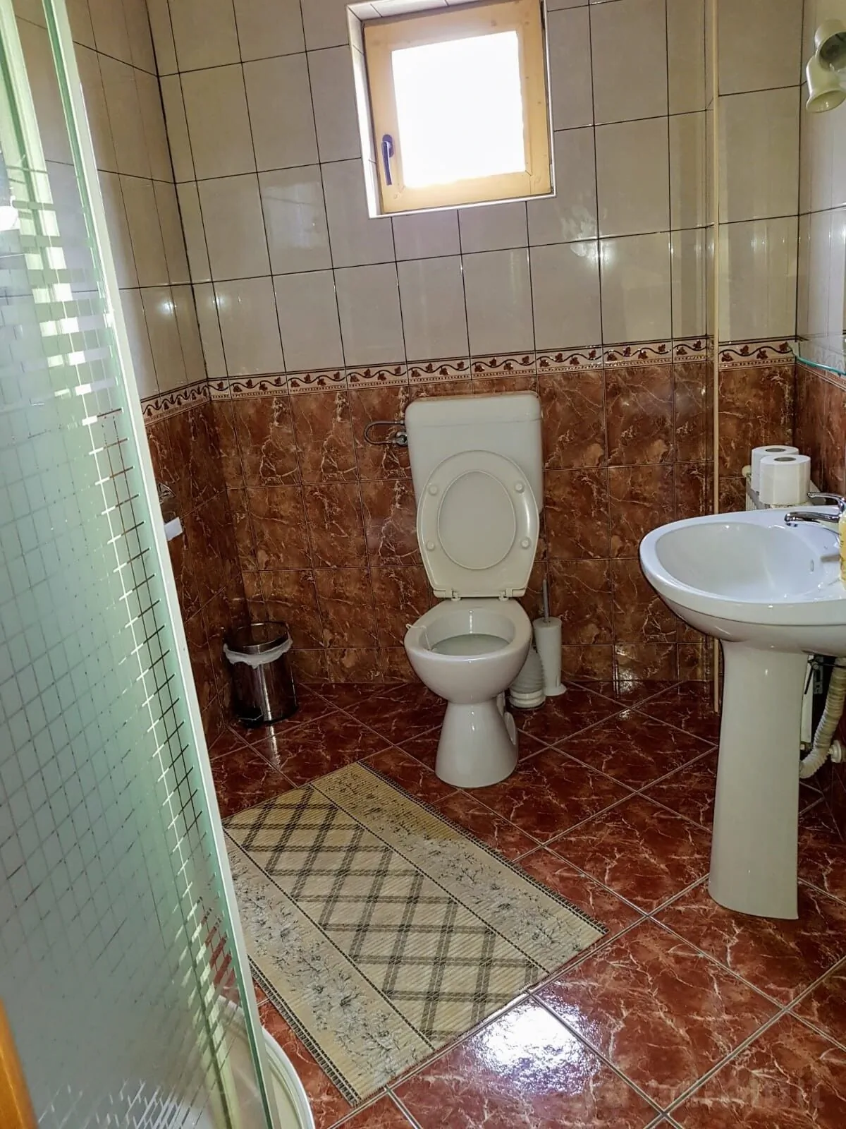 Pensiunea Drum Spre Harghita Izvoare – Izvoare, România