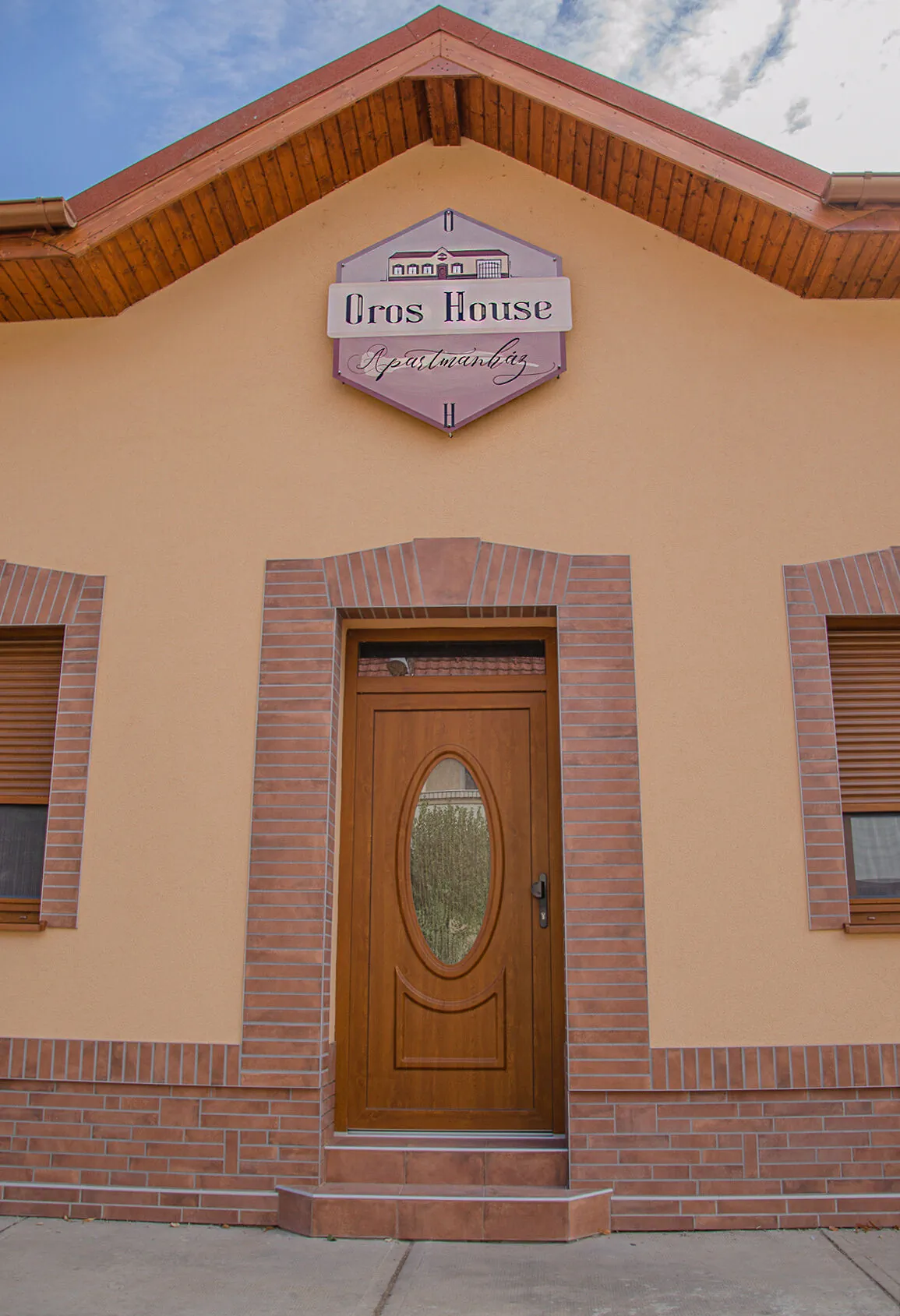 Oros House Apartmanház Orosháza – Orosháza, Ungaria