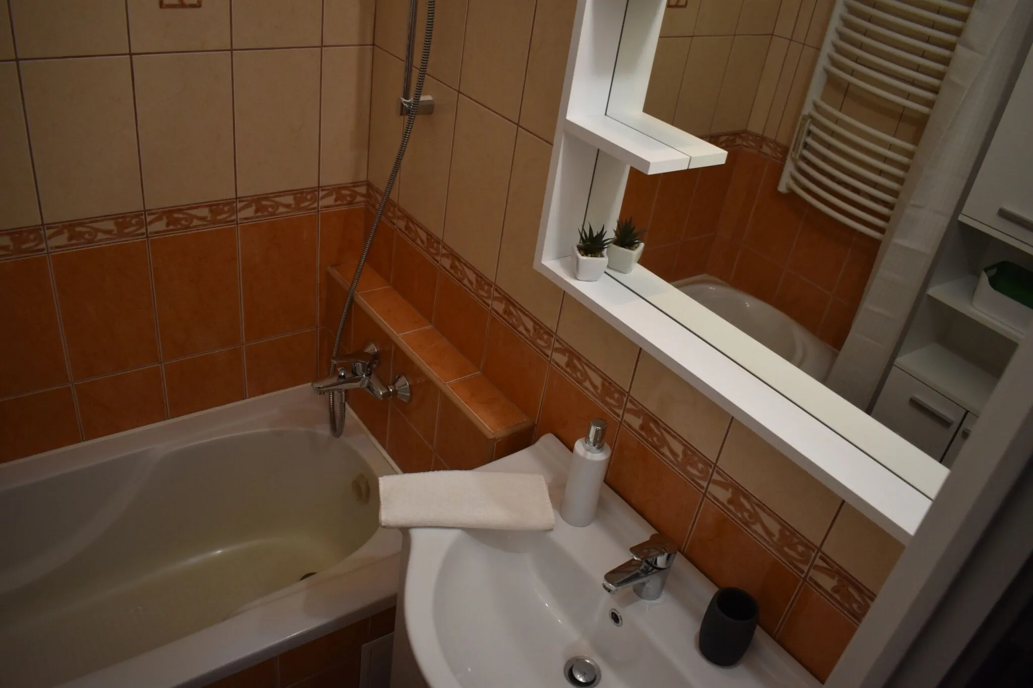 Frézia Apartman Makó – Macău, Ungaria