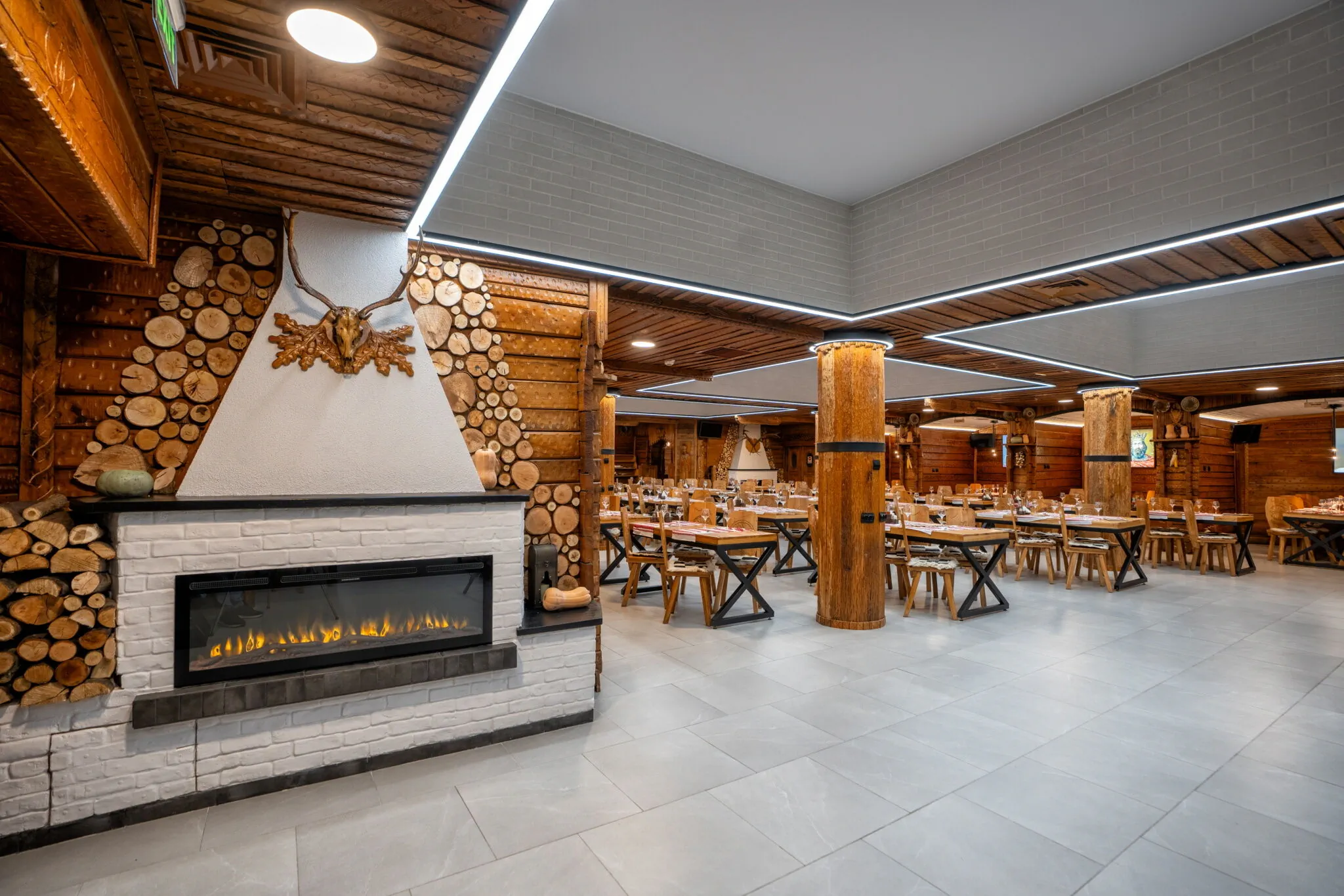 Hotel Casa Romaneasca Călimănești – Călimăneşti, România