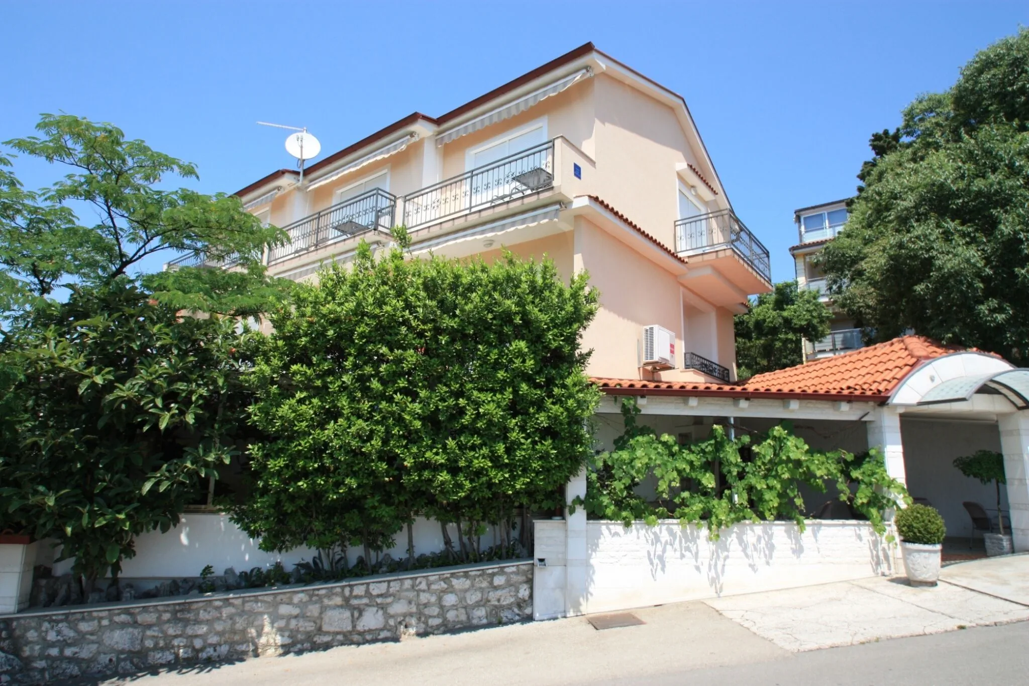 Apartmani Domino Restaurant Dramalj – Dramalj, Croația