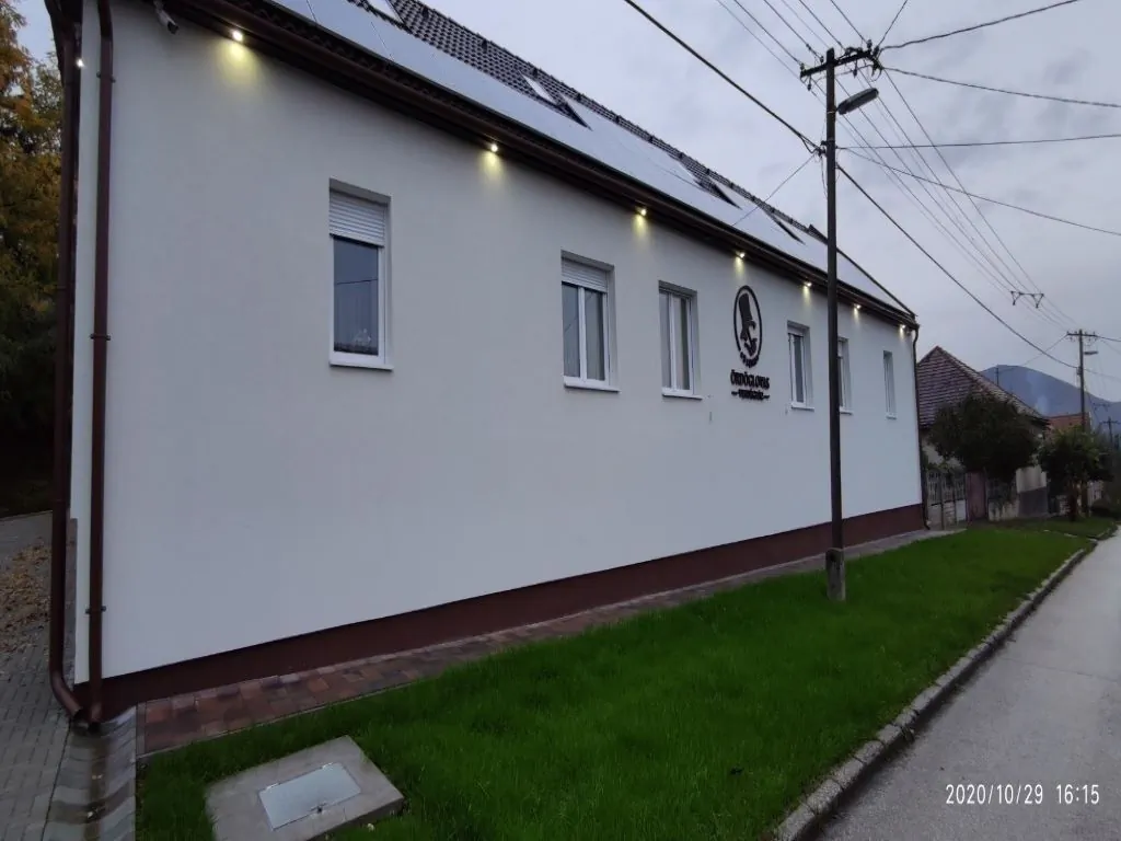 Ördöglovas Vendégház Bajna - foto 3