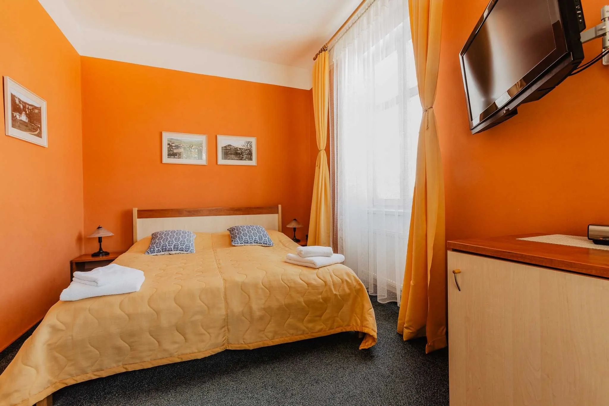 Hotel U Valdické brány Jičín – Jičín, Republica Cehă