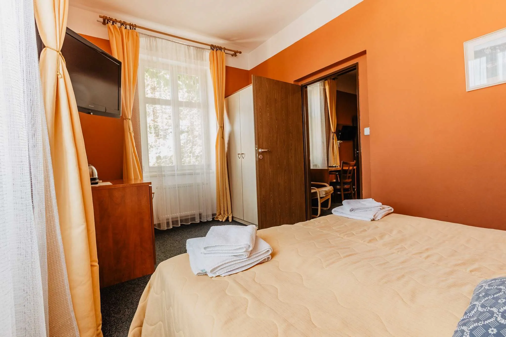 Hotel U Valdické brány Jičín – Jičín, Republica Cehă
