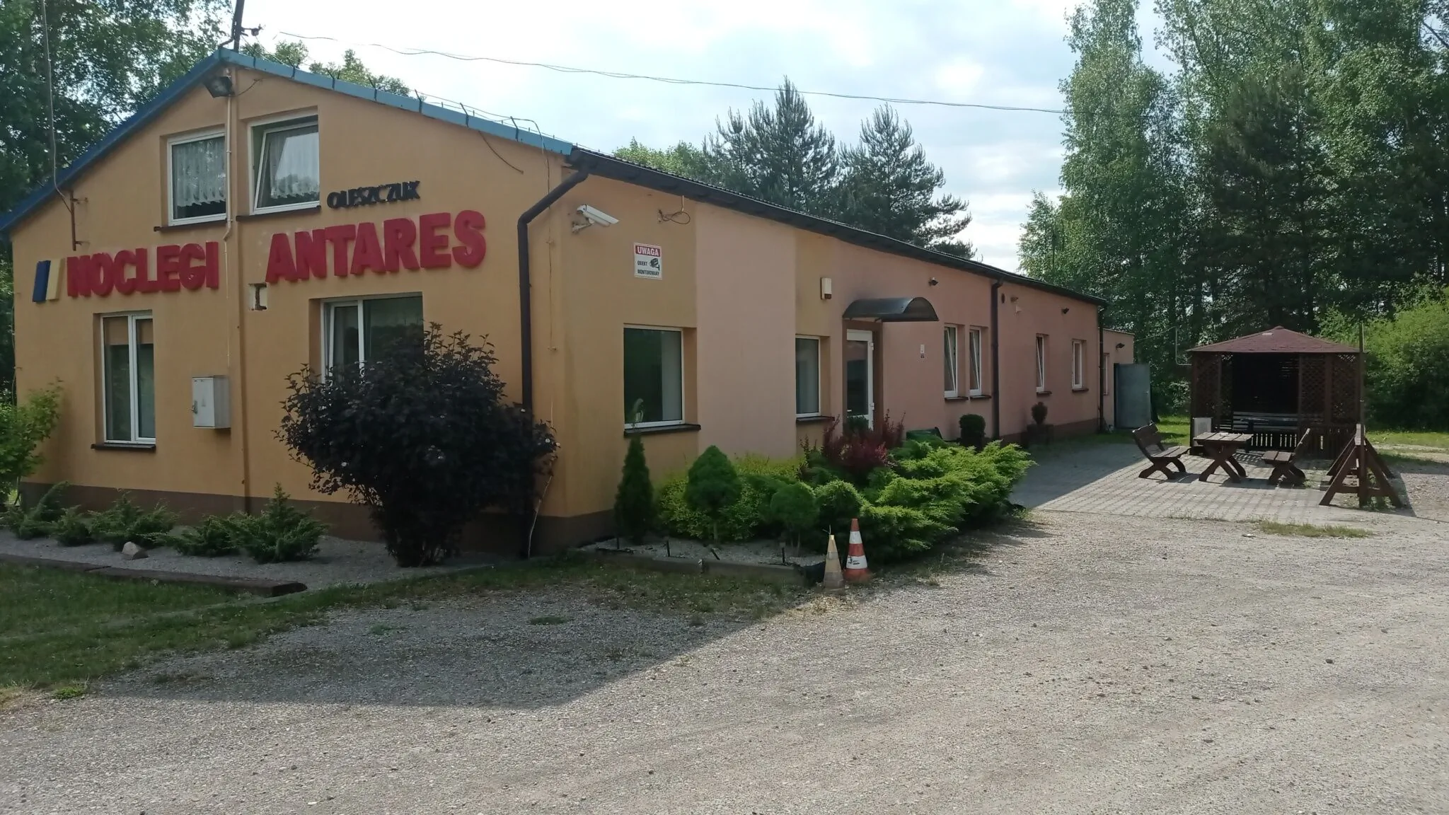 Pokoje Antares Młoszowa – Młoszowa, Polonia