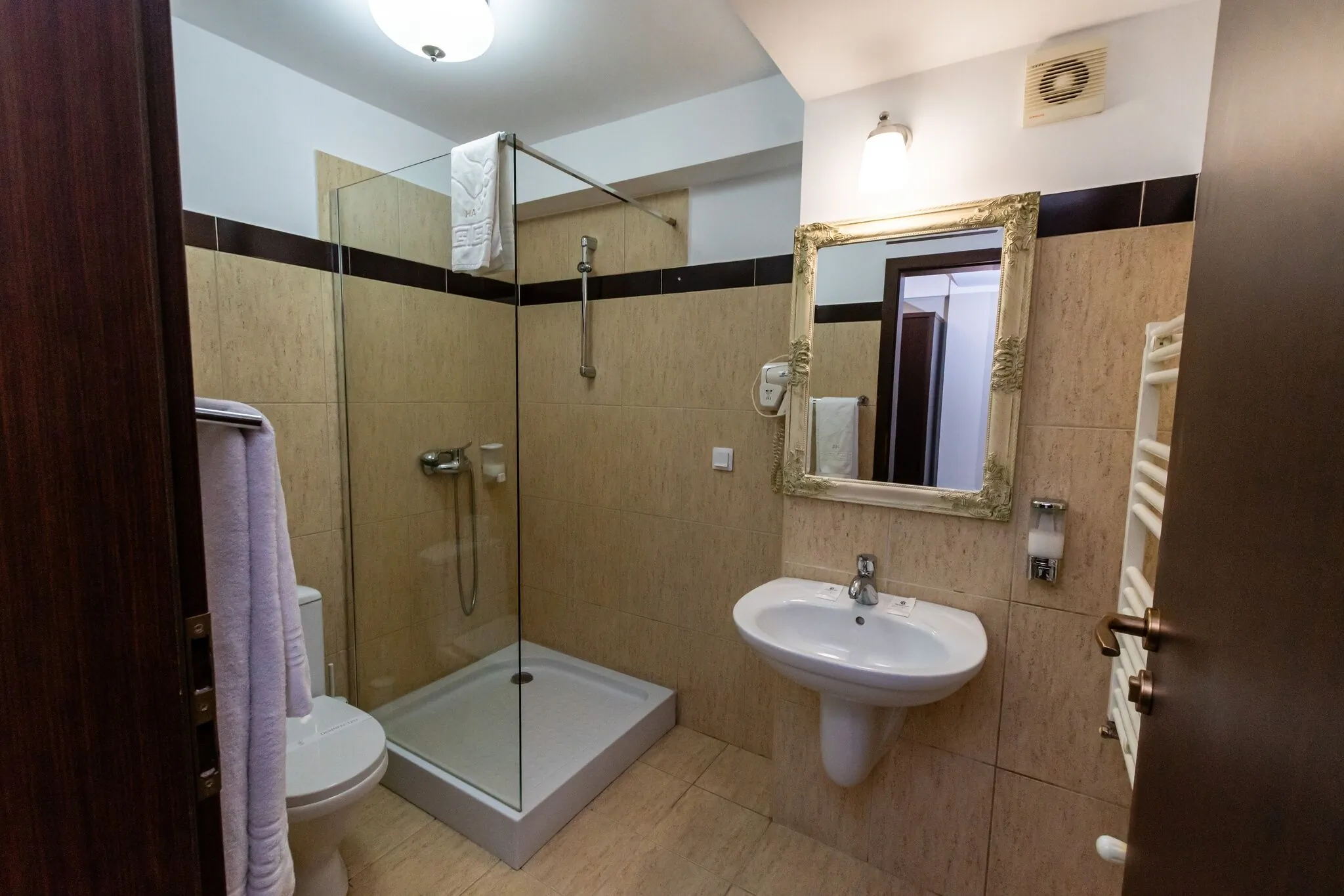 Hotel Restaurant Alesia Corunca – Corunca, România