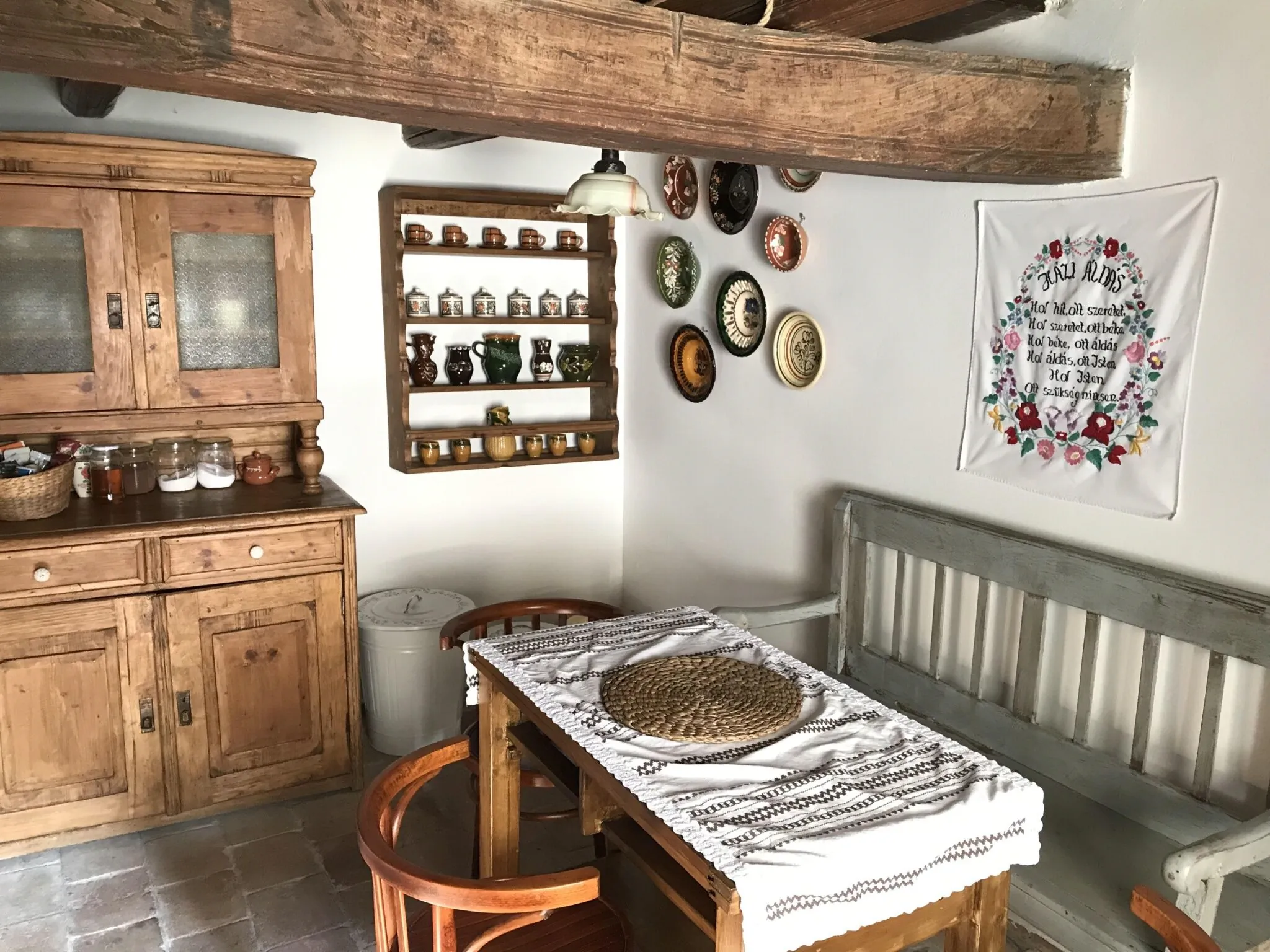 Bakony Tornáca Vendégház Bakonypéterd – Bakonypéterd, Ungaria