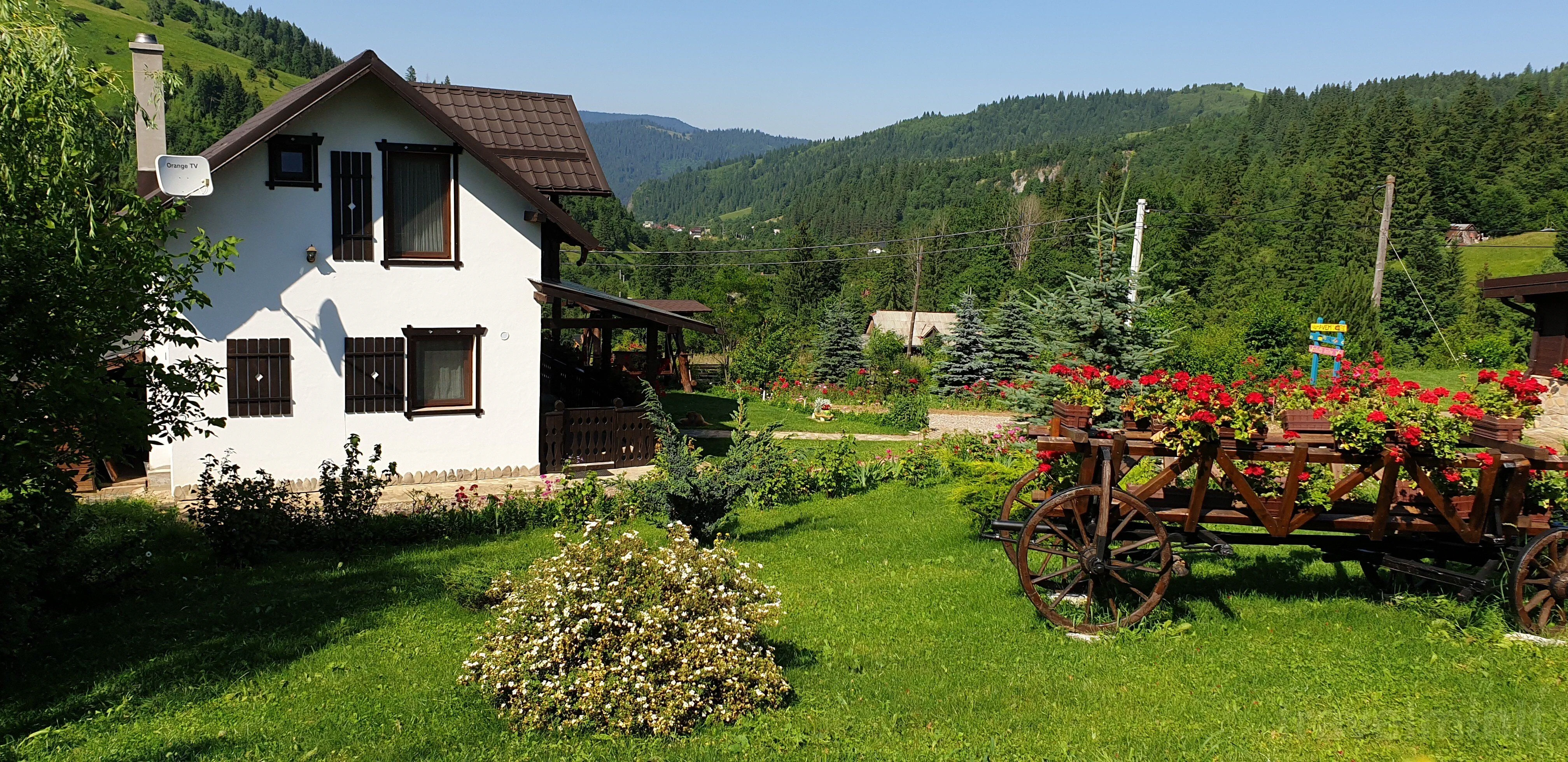 Casuta Izvorul Raraului (Duplex) Câmpulung Moldovenesc – Câmpulung Moldovenesc, România