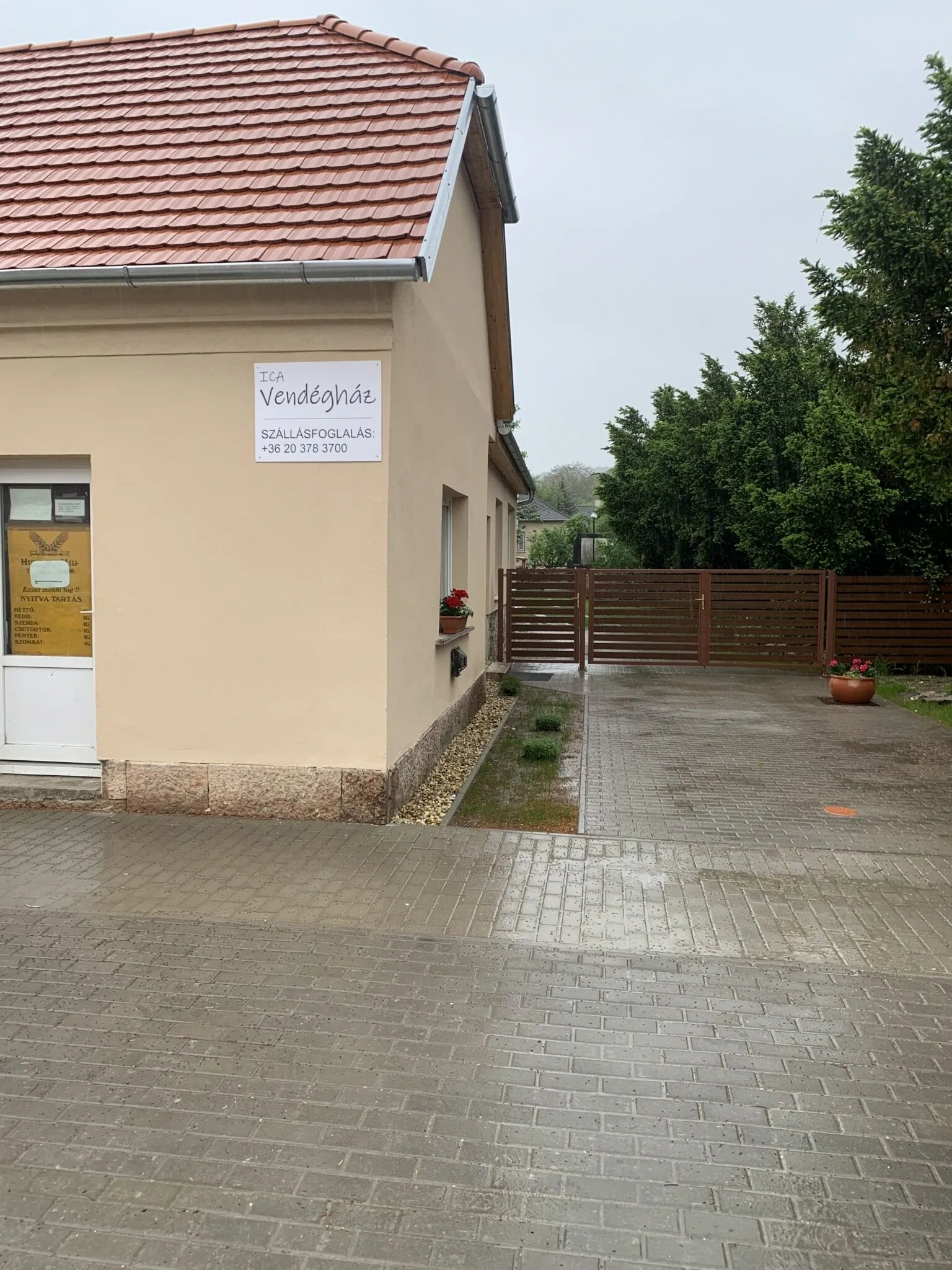 Ica Vendégház Süttő – Süttő, Ungaria