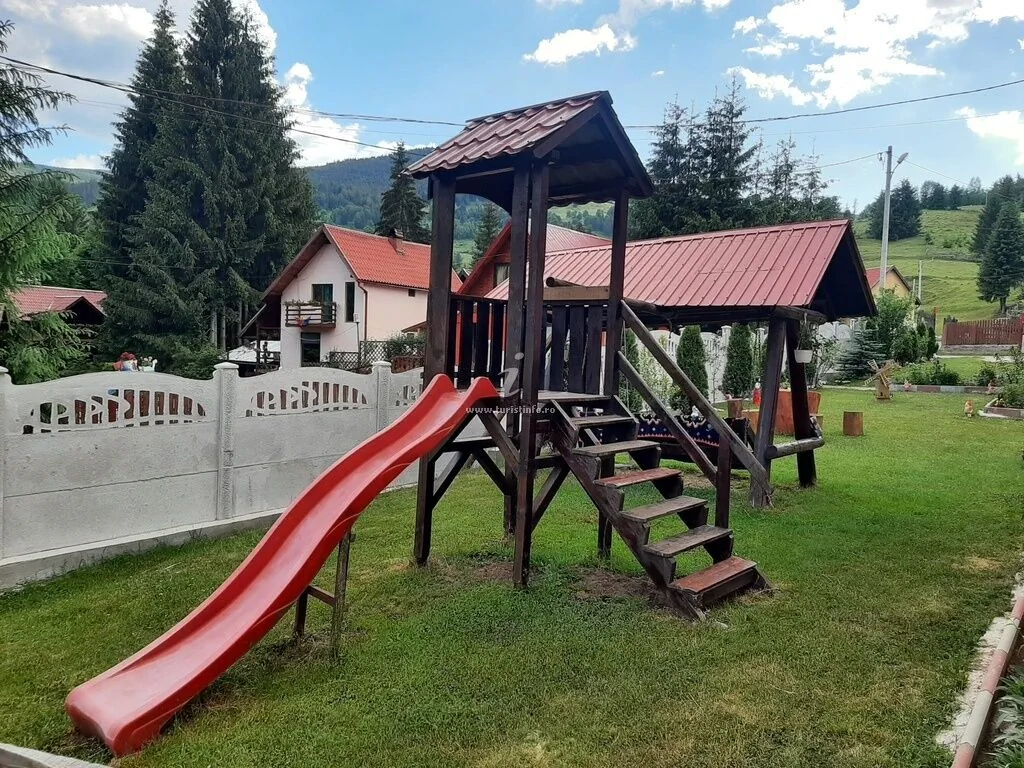 Cabana Ral Arieșeni – Arieşeni, România