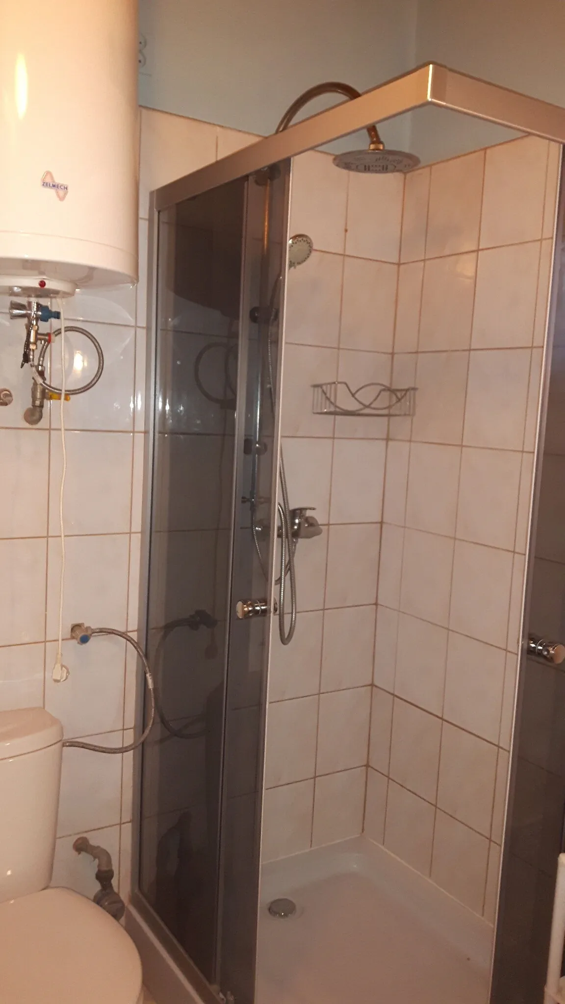 Samodzielny dom z ogrodzoną działką nad jeziorem Głuszyńskim - foto 7