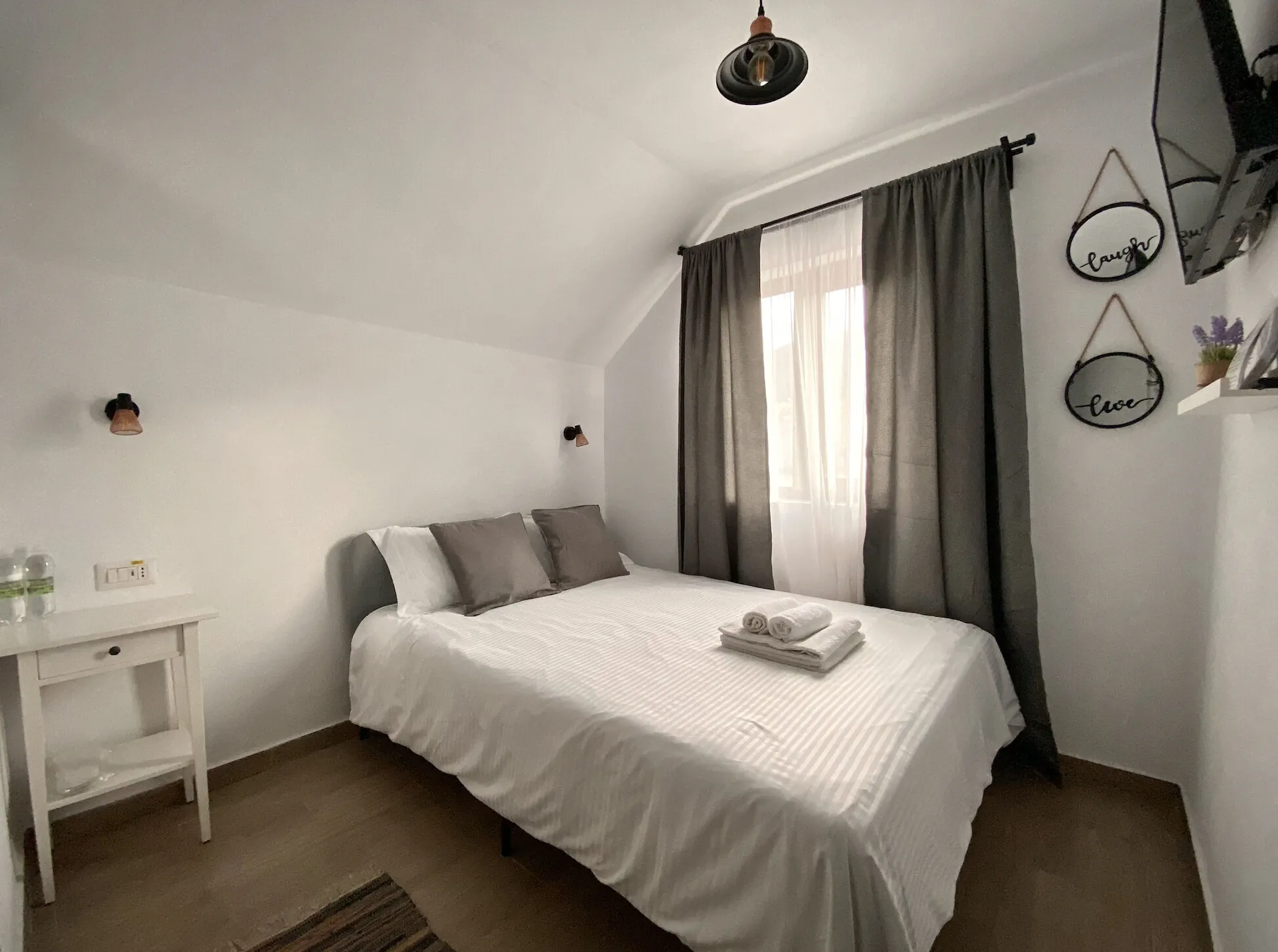 Casa Ambra Sadova – Sadova, România