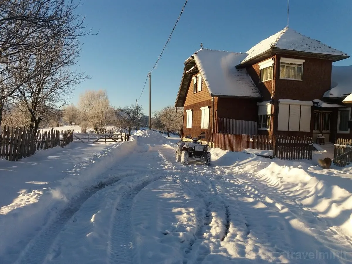 Casa Claudiu Măgura – Măgura, România