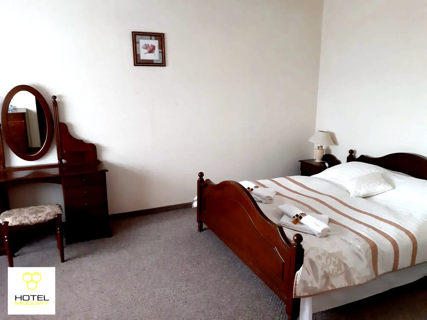 Hotel Miodowy Dzierżoniów - foto 3