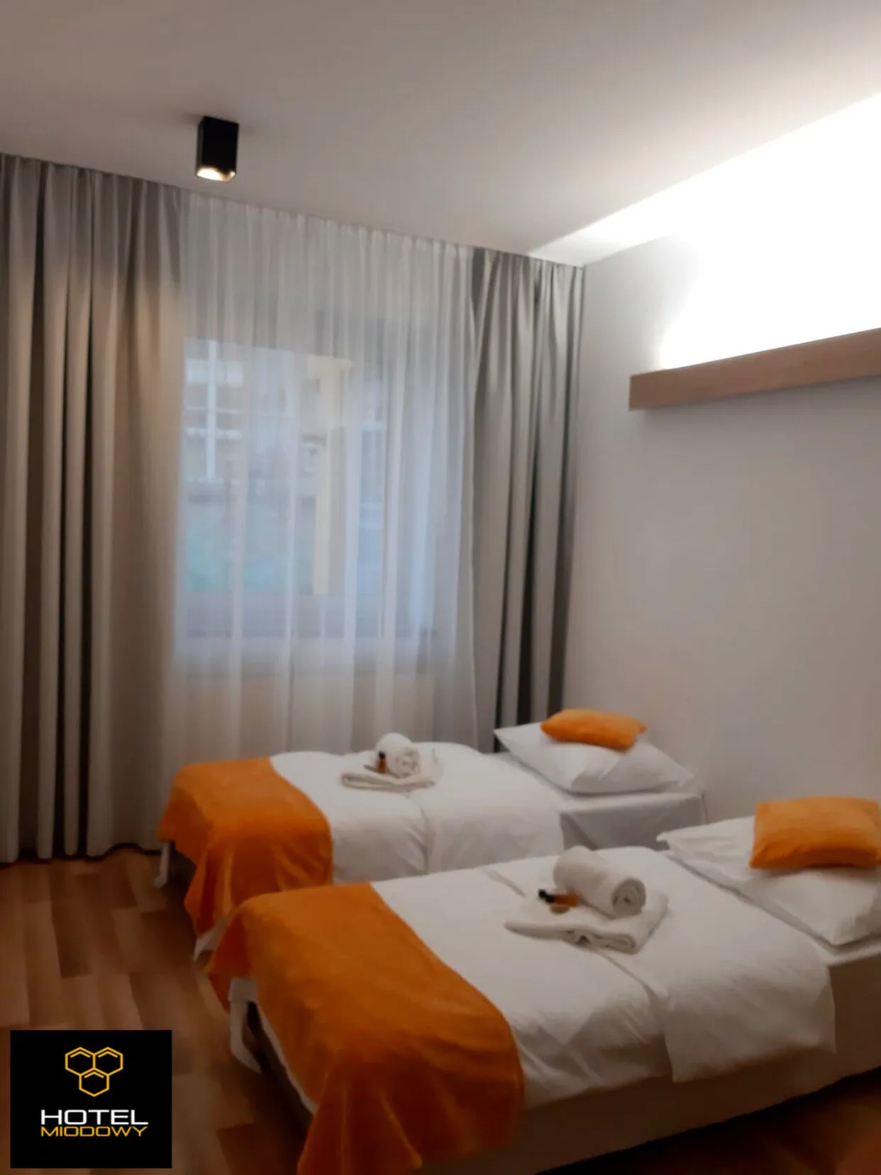 Hotel Miodowy Dzierżoniów - foto 4