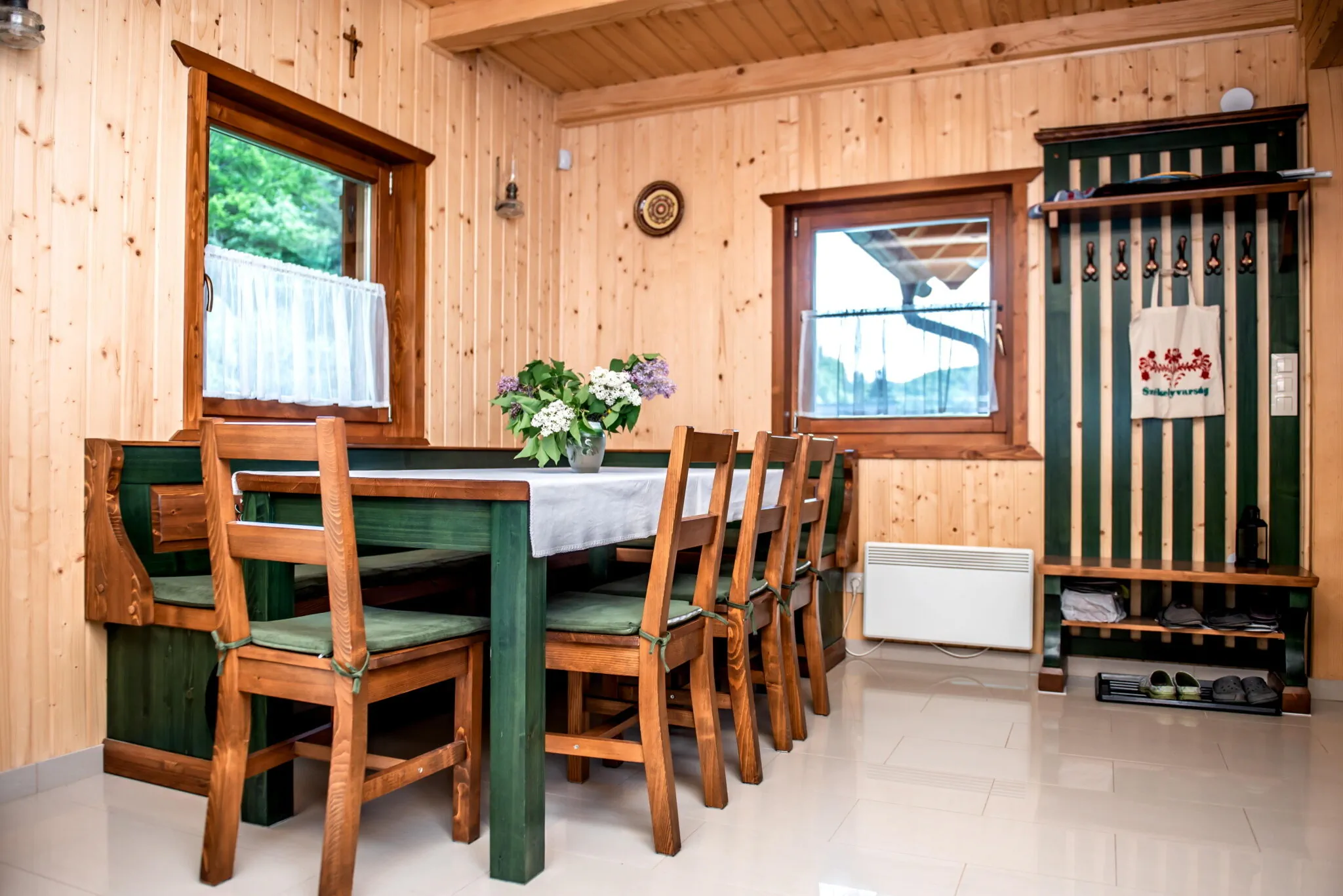 Central Chalet Vărșag – Vărşag, România