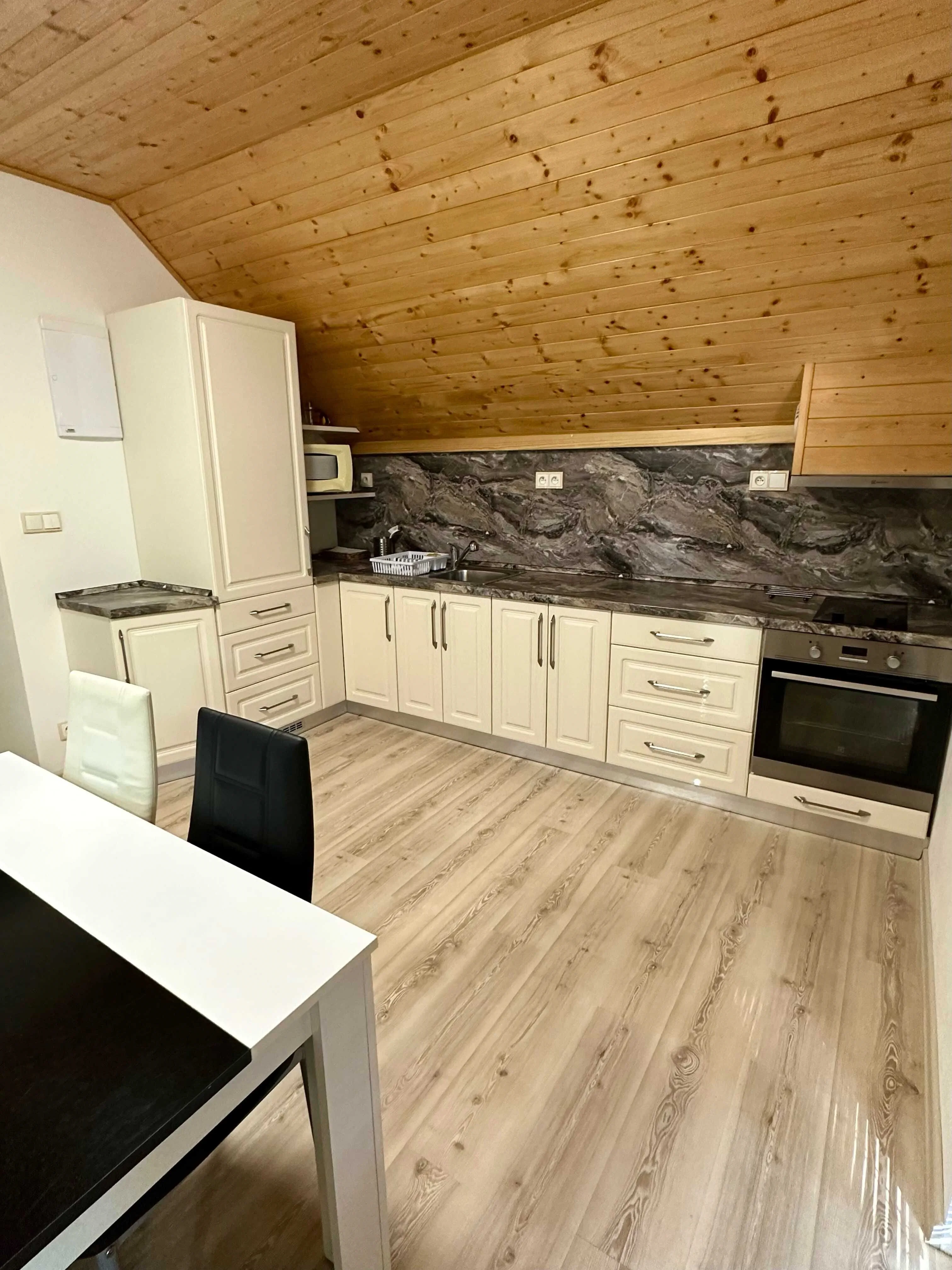 Apartmány nad pláží Vranovské přehrady  – Štítary, Česká republika