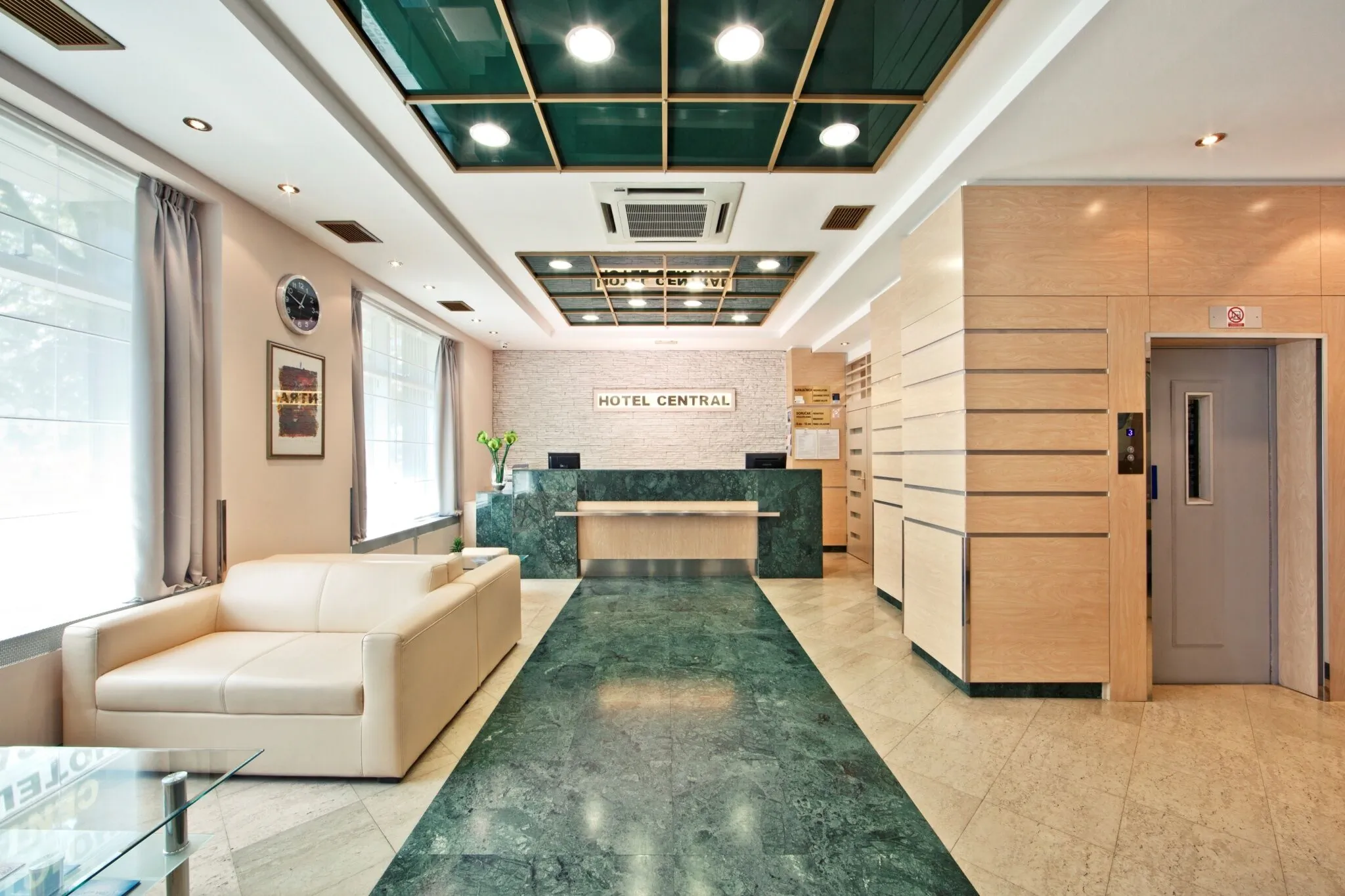Hotel Central Zagreb – Zagreb, Croația