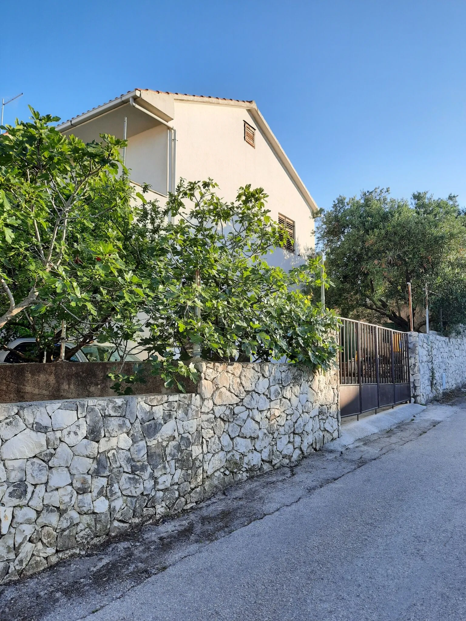 Apartman Ema Okrug Gornji – Okrug Gornji, Croația