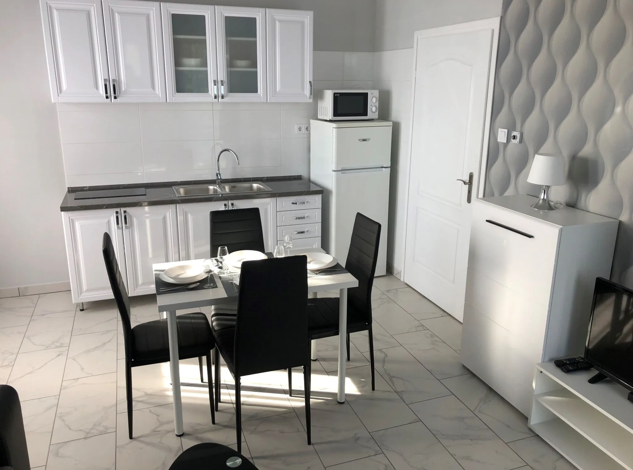 Pelissa Apartman Balatonboglár – Balatonboglár, Ungaria