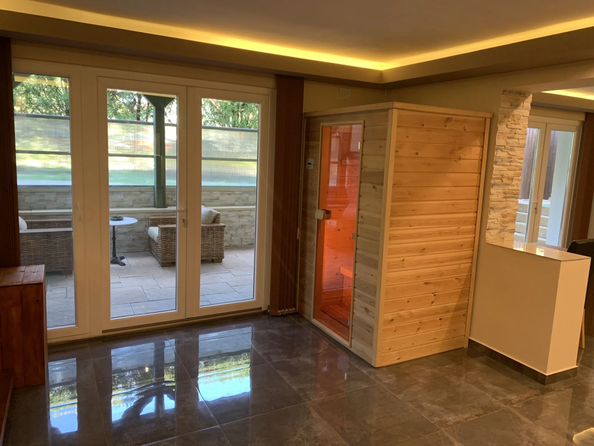 The Jakuzzi Room Apartman Miskolctapolca – Miskolc, Ungaria