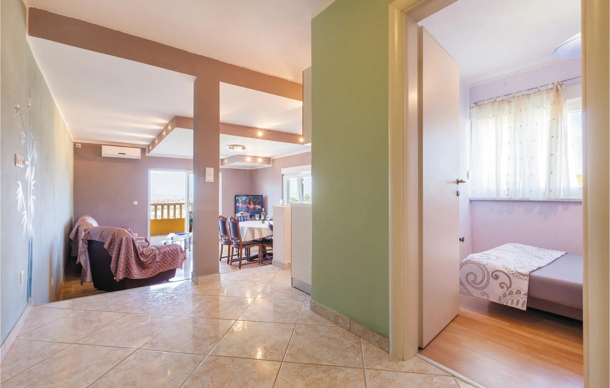 Apartman Žrnovnica - CDE322 - foto 5