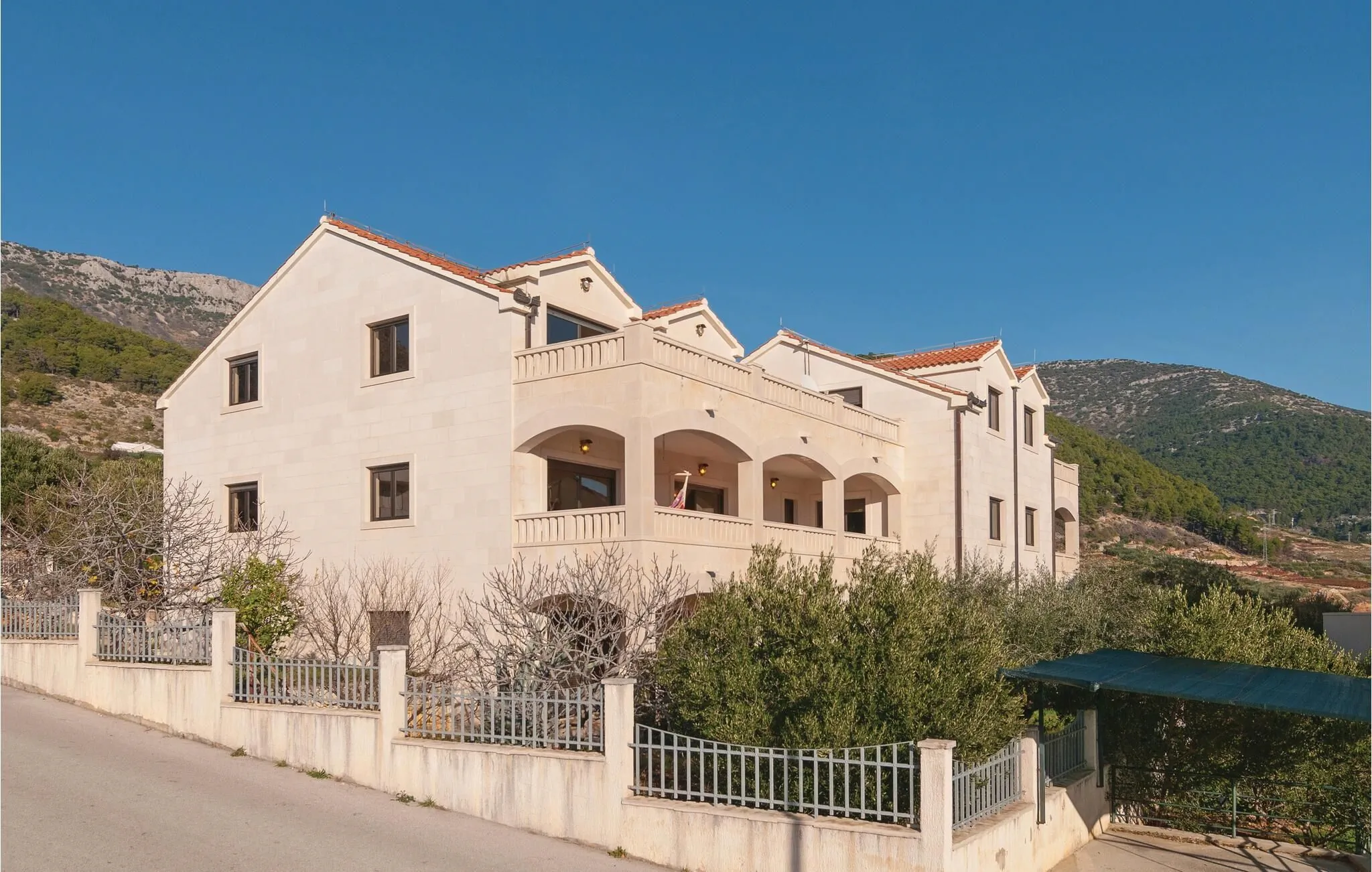 Apartman Bol - CDB552 - foto 2