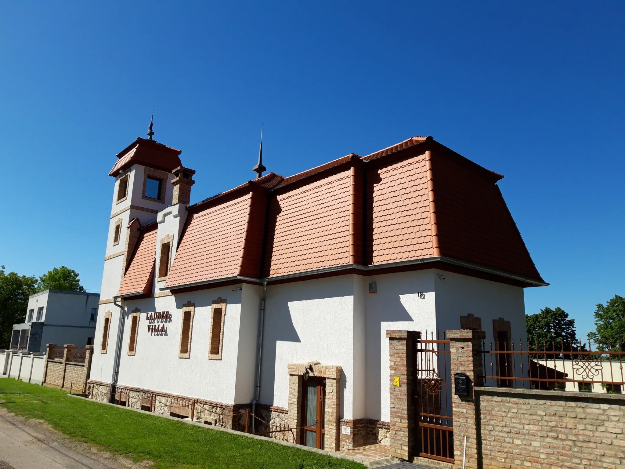 Lauber Villa Pécs – Pécs, Ungaria