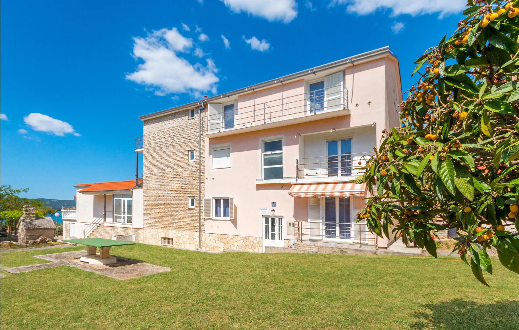 Apartman Sveti Filip i Jakov - CDA745 - foto 1
