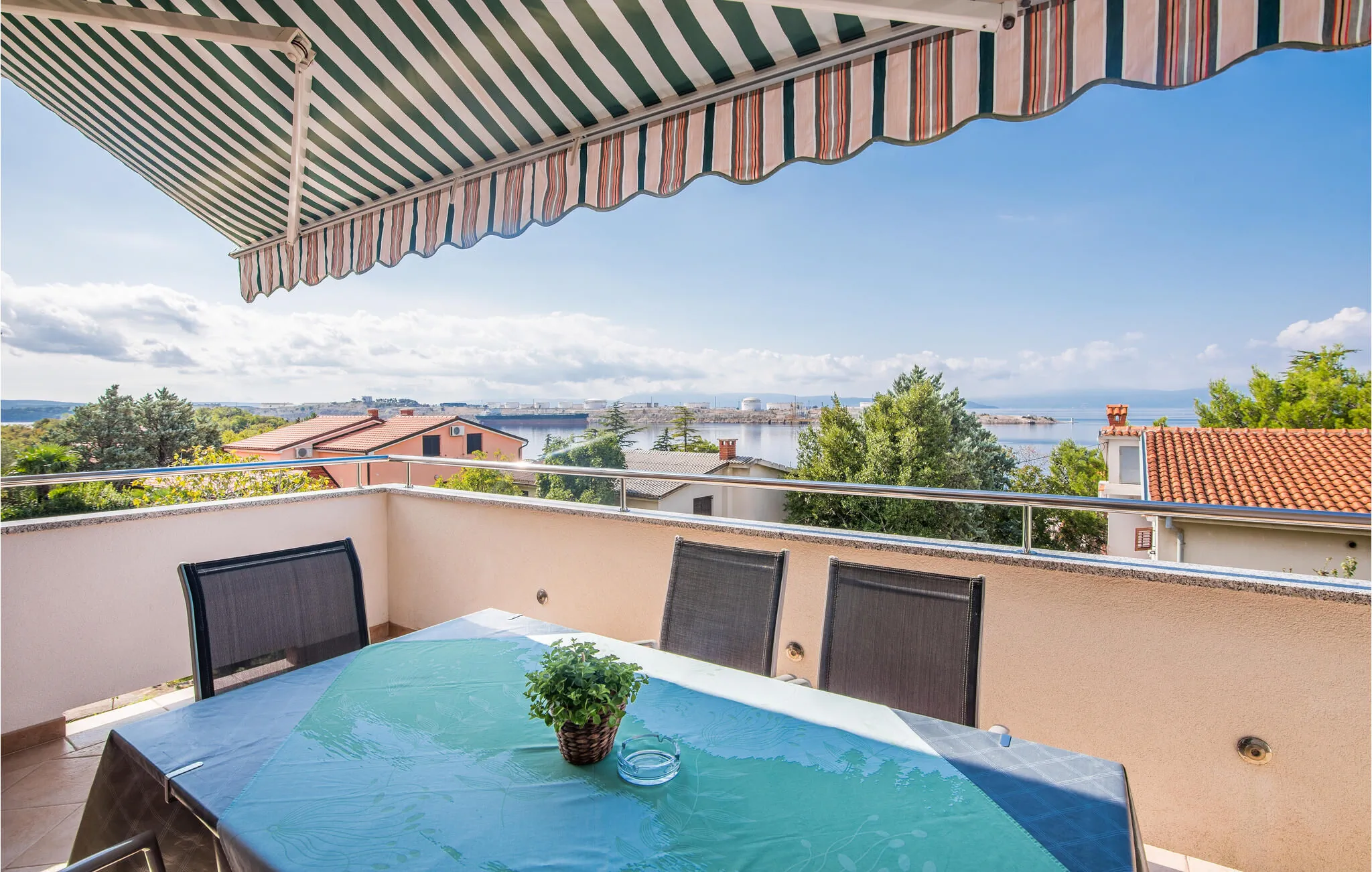 Apartman Omišalj - CKI189 - foto 1