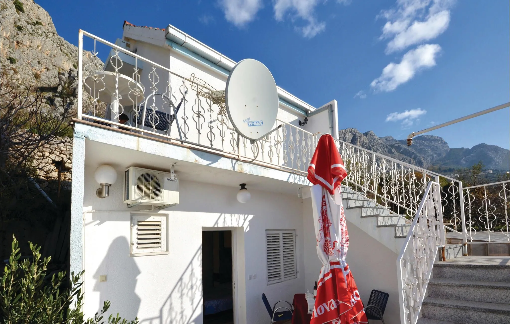 Apartman Omiš - CDE256 - foto 3