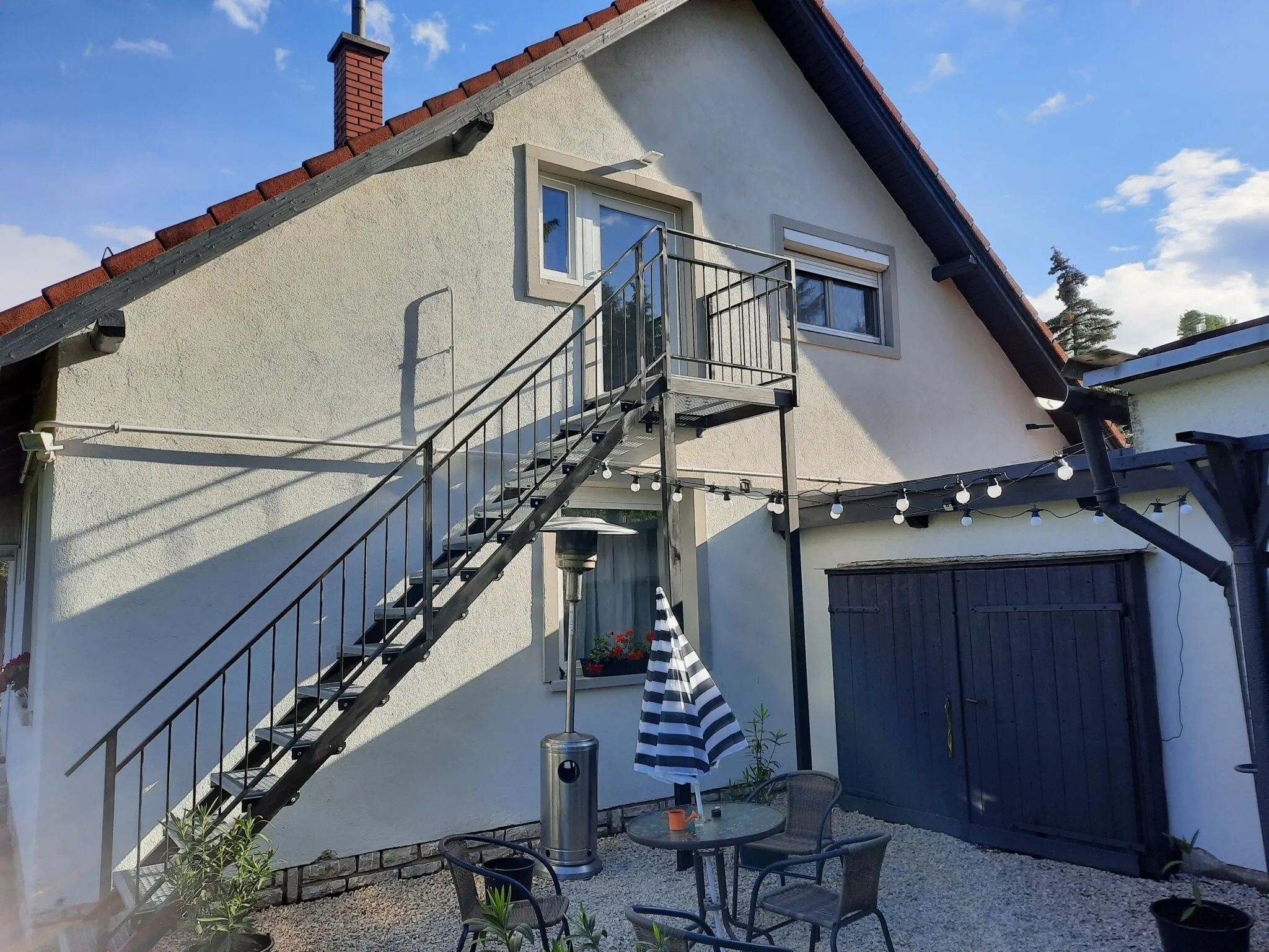 M és M Balatoni Apartman Balatonkenese – Balatonkenese, Ungaria