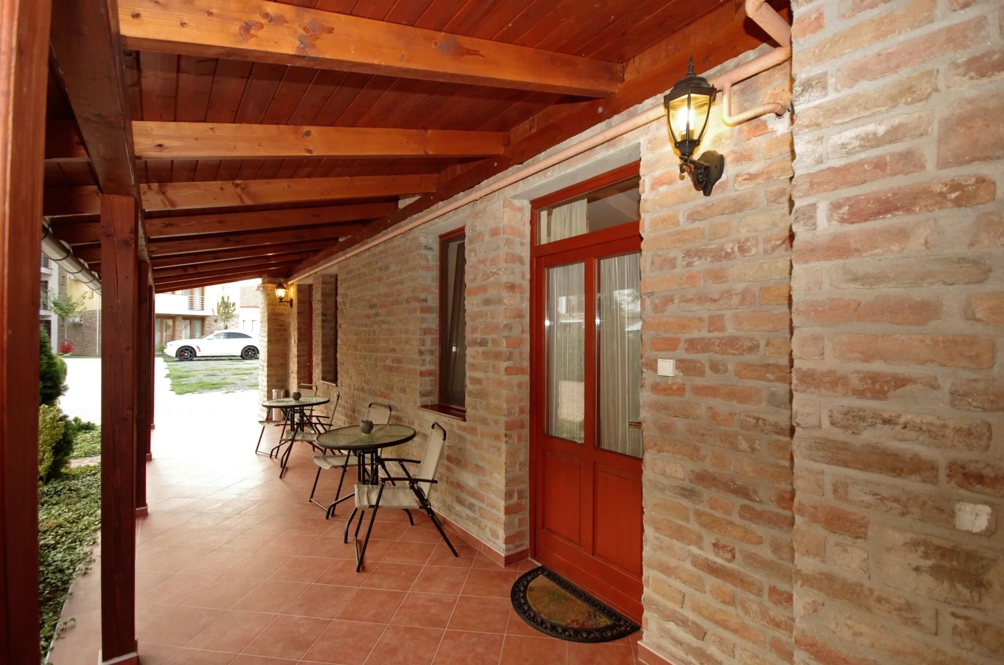 Varázskő Apartman Gyula – Giula, Ungaria