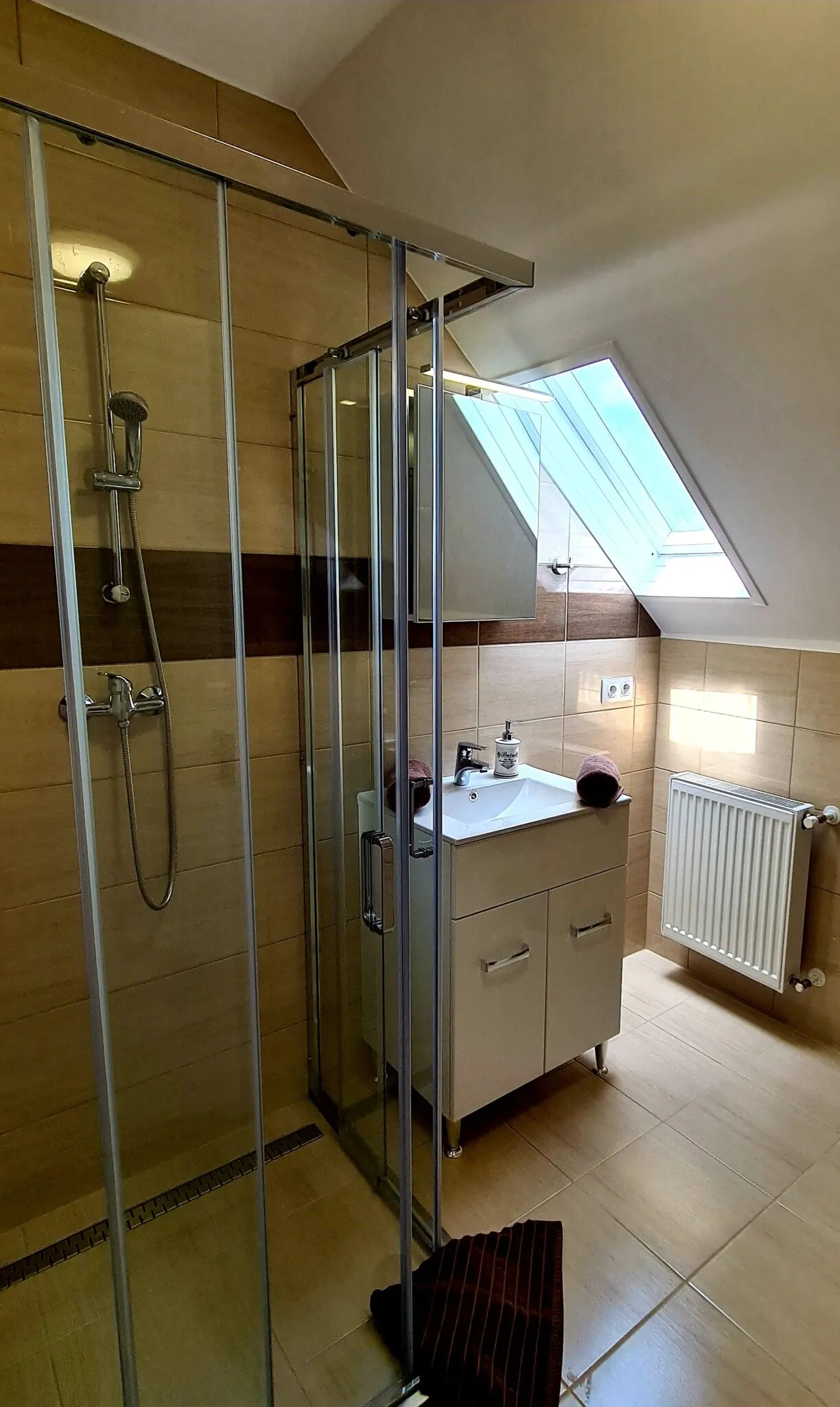 Nap-Hold Apartman Keszthely  – Keszthely, Ungaria