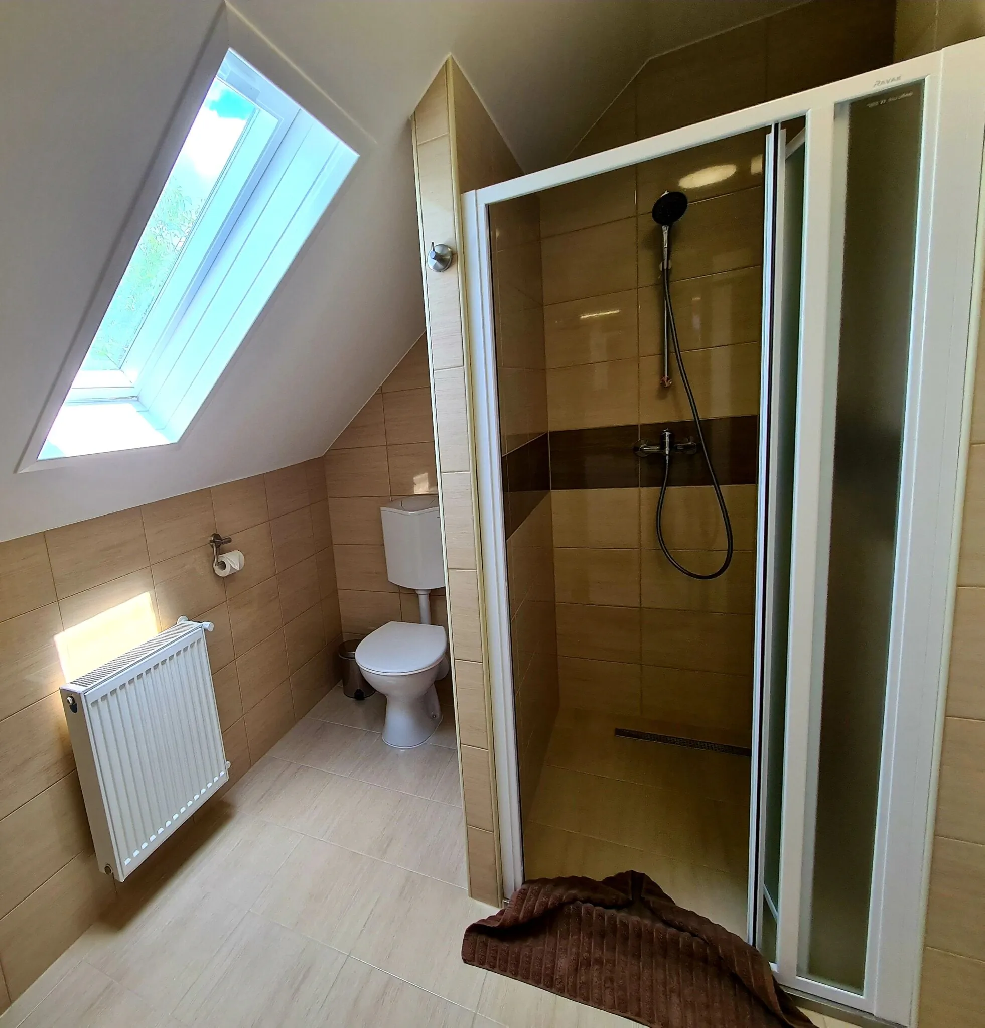 Nap-Hold Apartman Keszthely  – Keszthely, Ungaria