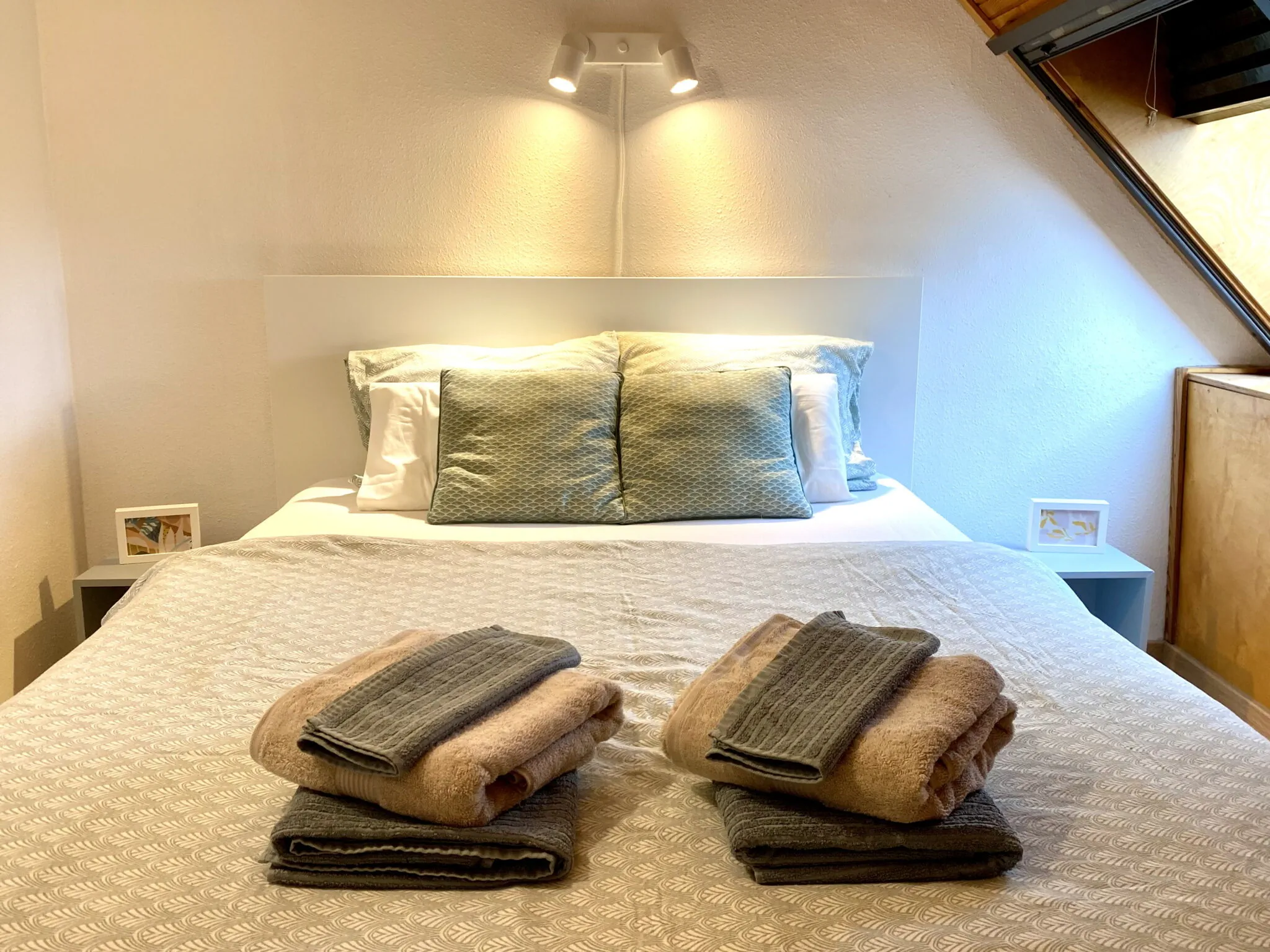 Napsugár Retro Apartman Gárdony – Gárdony, Ungaria