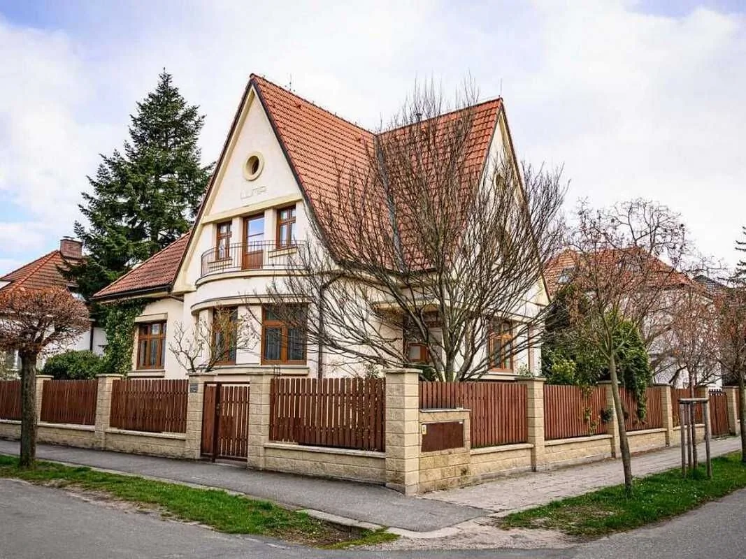 Vila Lumír Poděbrady – Poděbrady, Republica Cehă
