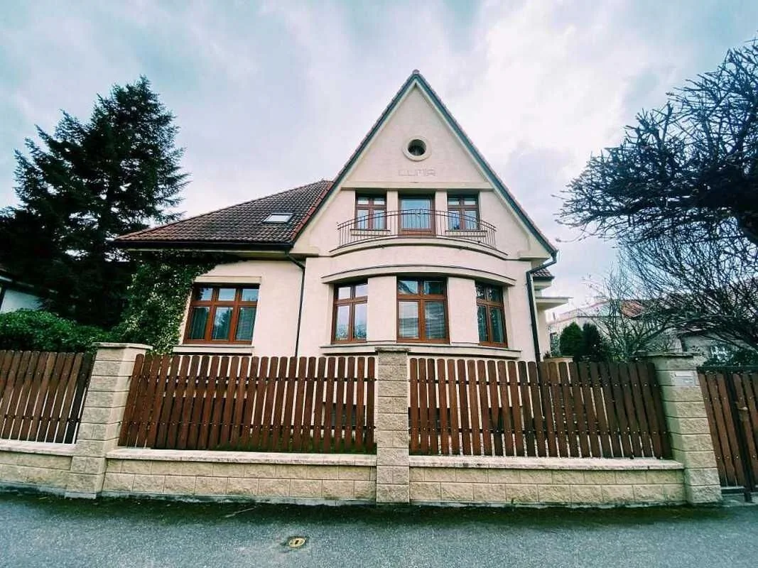 Vila Lumír Poděbrady – Poděbrady, Republica Cehă
