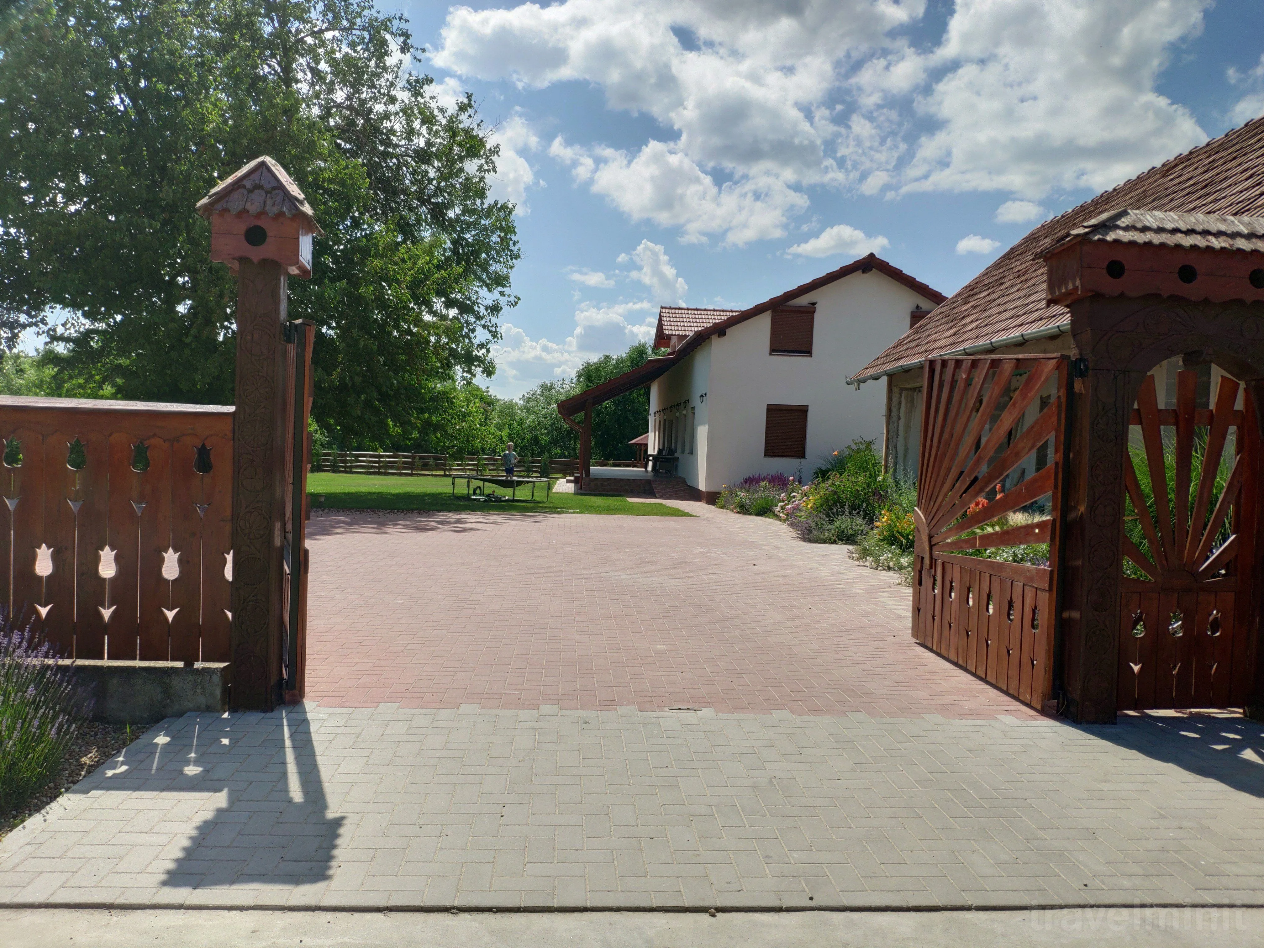 Casa de oaspeti Gondos Niuved – Niuved, România